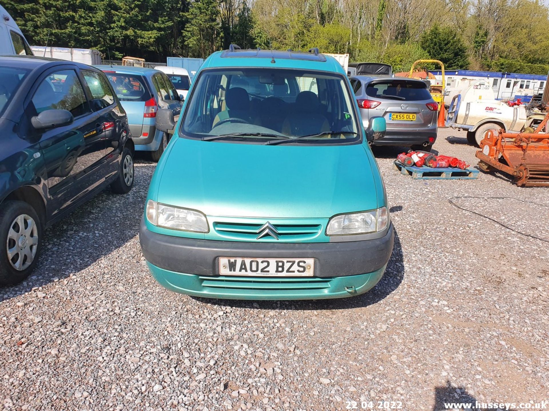 02/02 CITROEN BERLINGO MULTISPACE FORTE - 1868cc 5dr MPV (Green) - Image 6 of 18