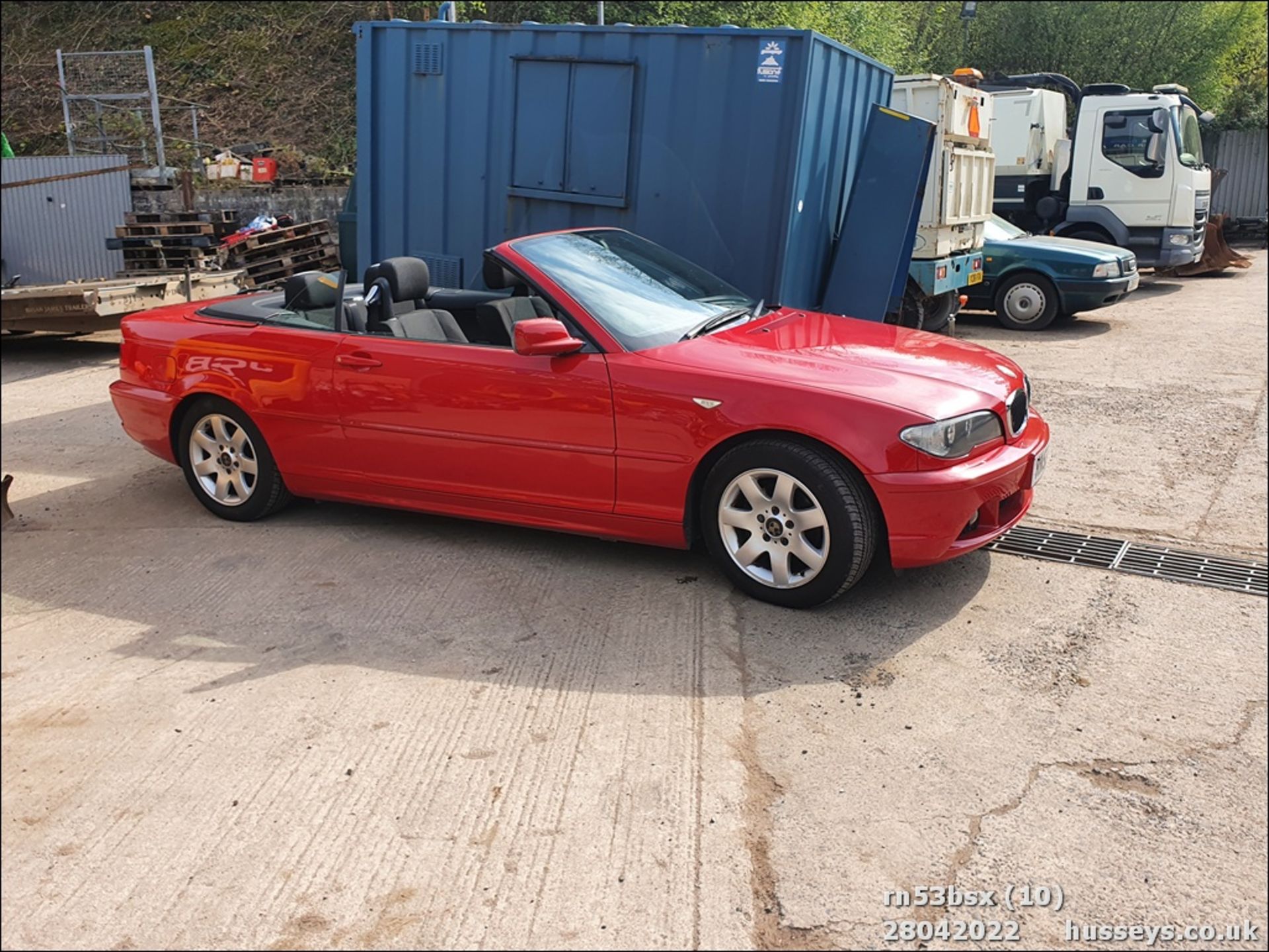 03/53 BMW 318 CI SE - 1995cc 2dr Convertible (Red) - Image 10 of 25