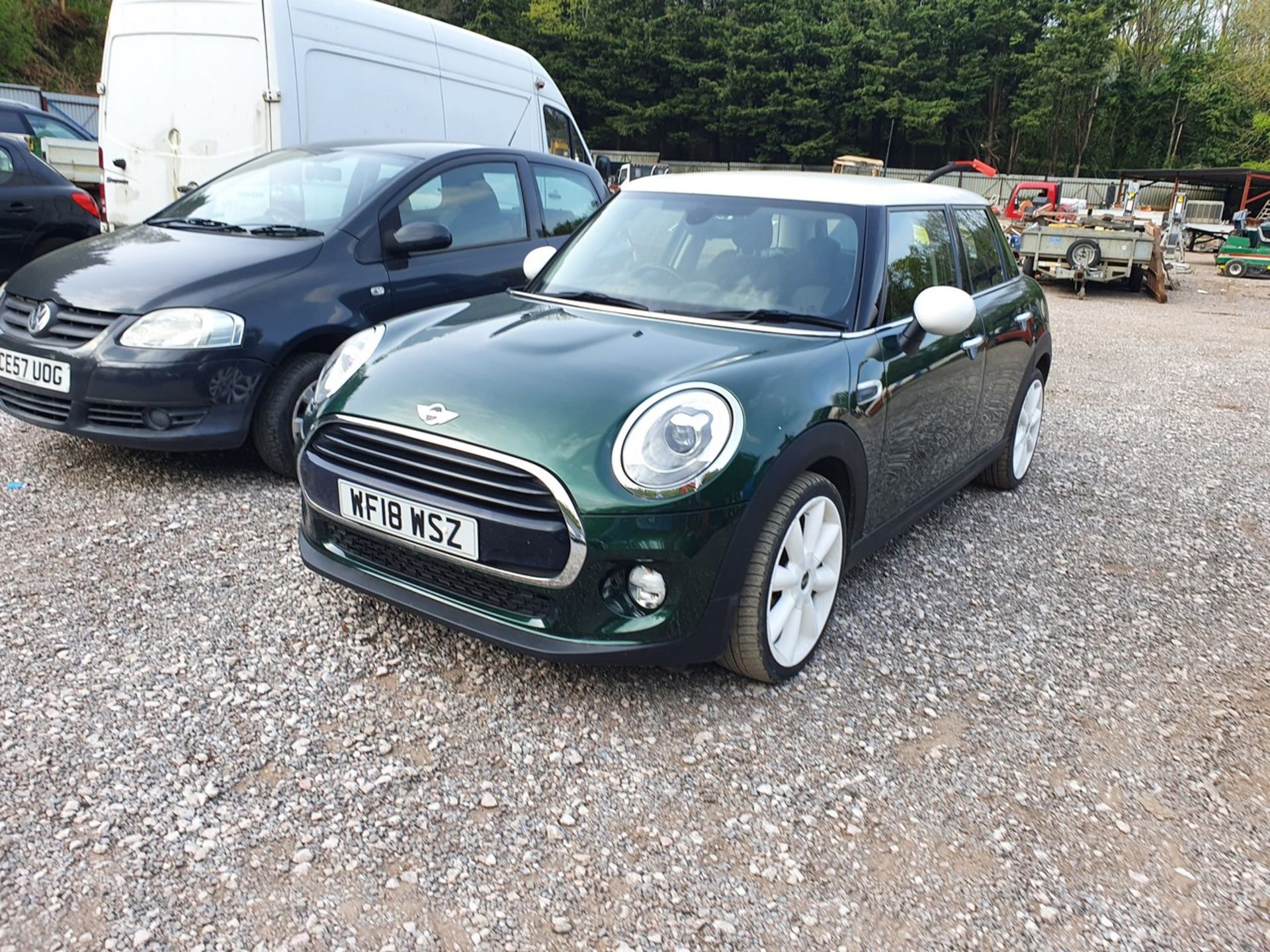 18/18 MINI COOPER - 1499cc 5dr Hatchback (Green, 20k) - Image 31 of 33