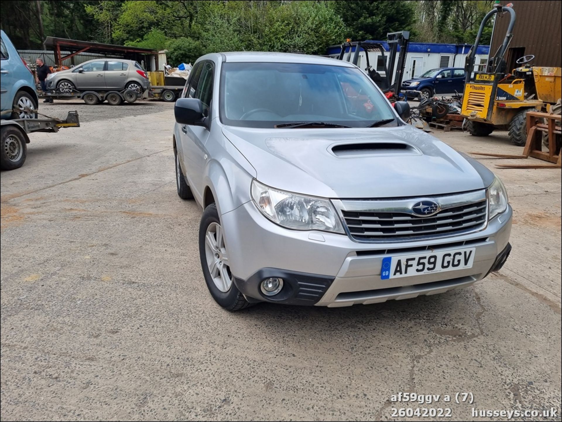 10/59 SUBARU FORESTER X BOXER D 4WD - 1998cc 5dr Estate (Silver, 126k) - Image 15 of 42