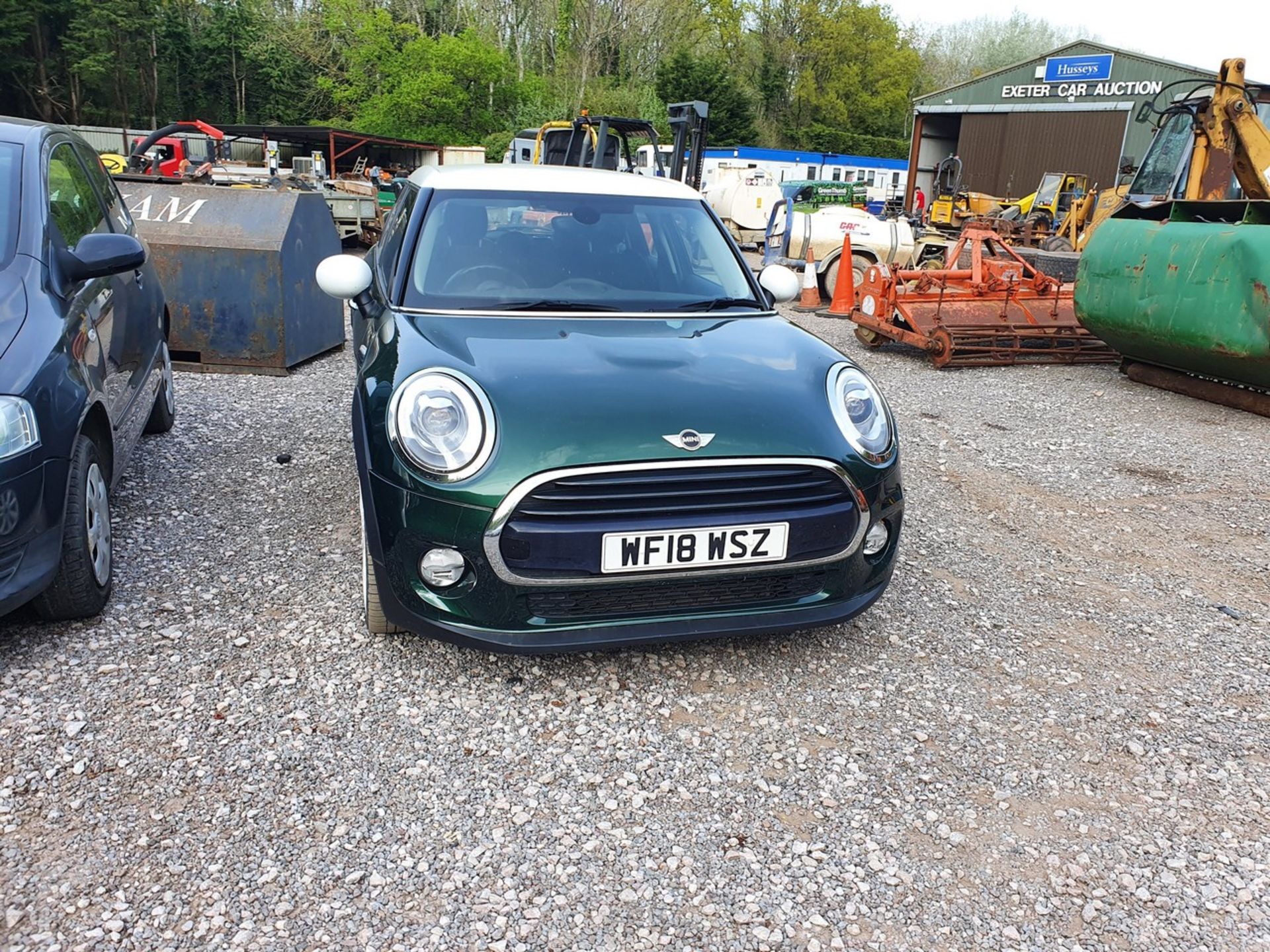 18/18 MINI COOPER - 1499cc 5dr Hatchback (Green, 20k) - Image 3 of 33