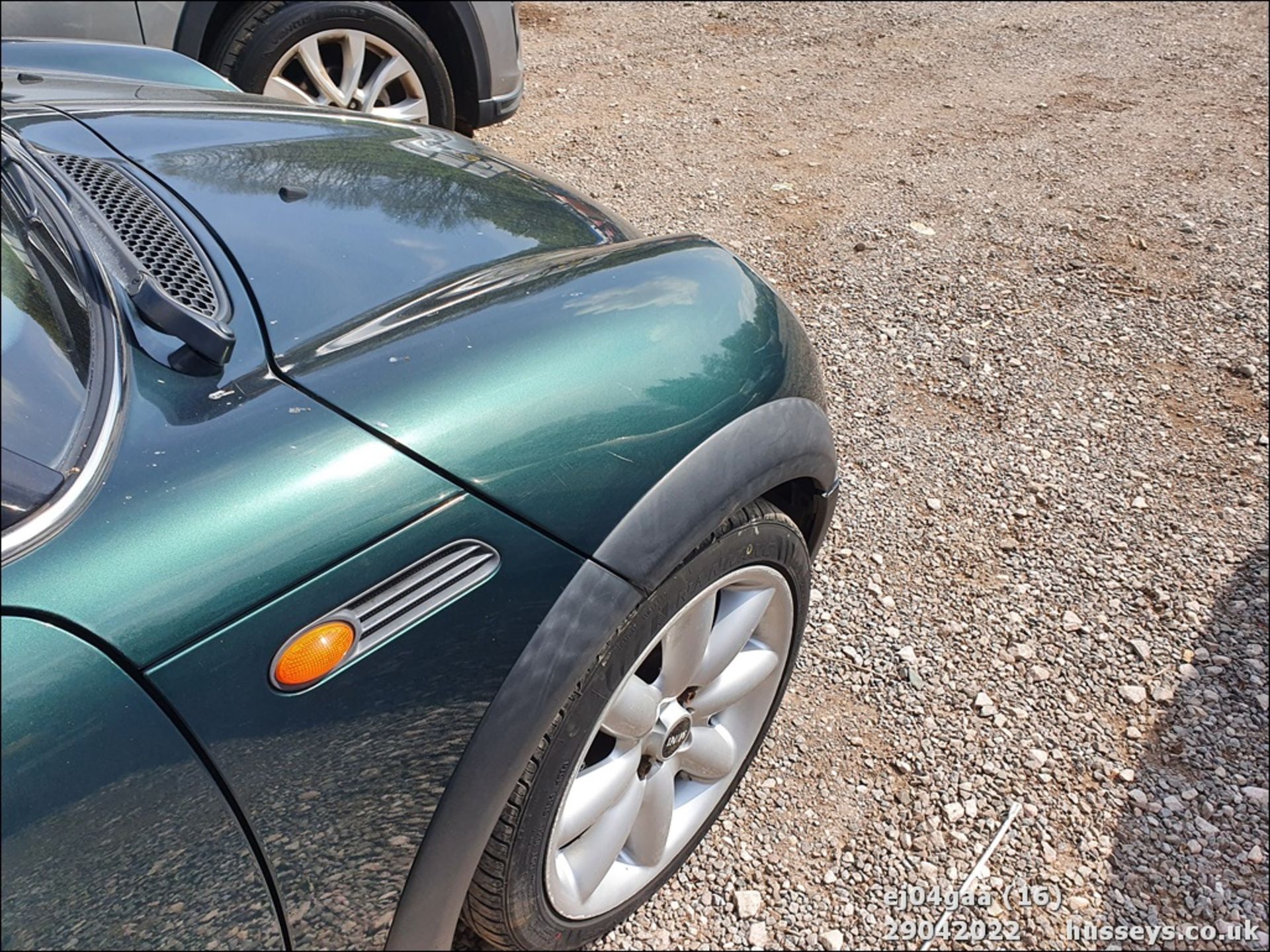 04/04 MINI MINI COOPER - 1598cc 3dr Hatchback (Green, 114k) - Image 16 of 26