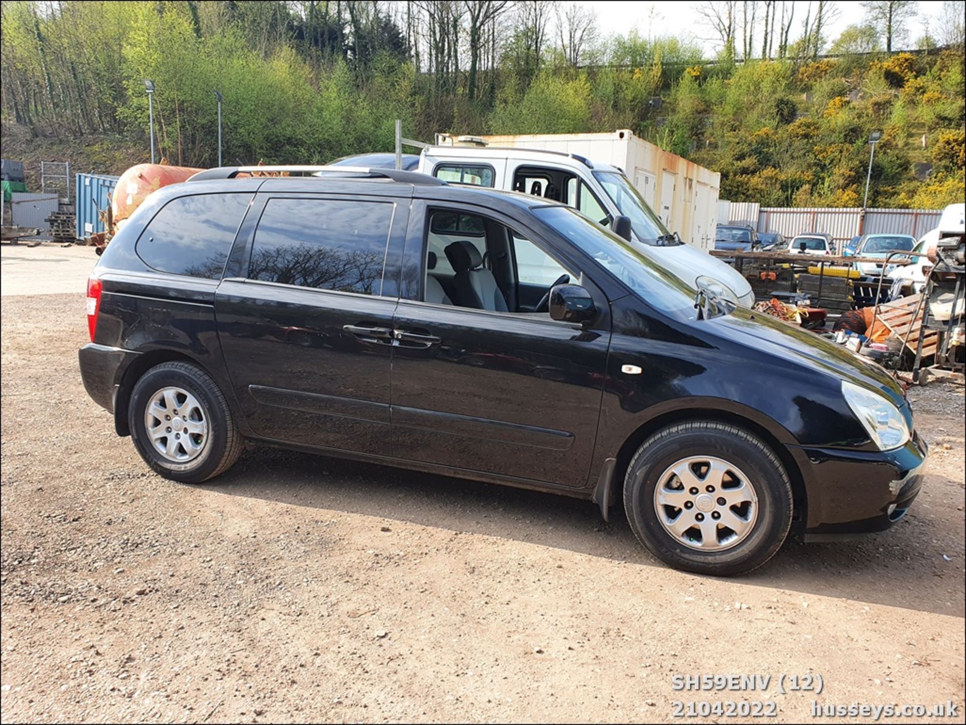 10/59 KIA SEDONA LS A - 2902cc 5dr MPV (Black, 99k) - Image 12 of 35