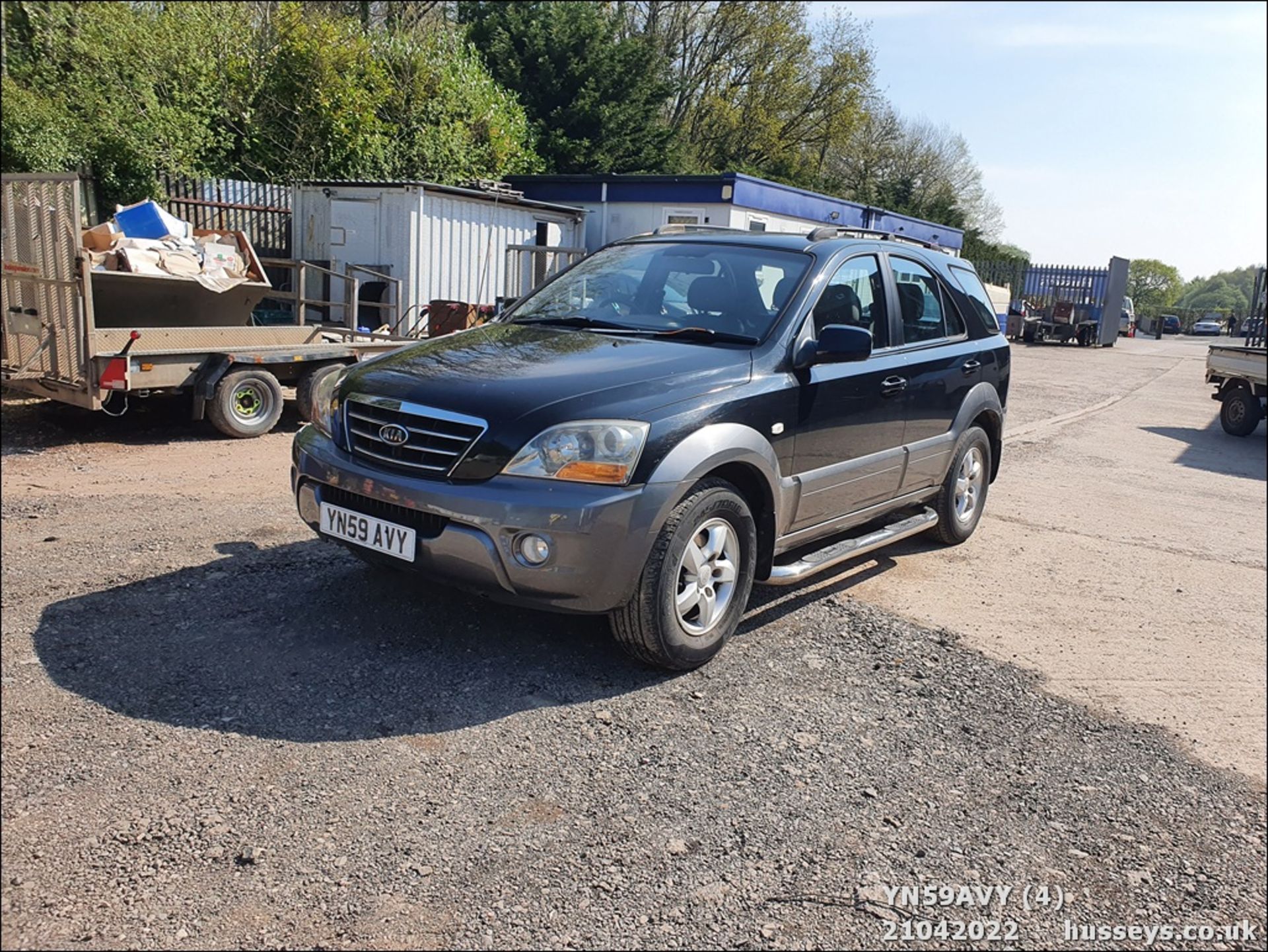 09/59 KIA SORENTO 4x4 - 2497cc 5dr MPV (Black, 55k) - Image 3 of 36