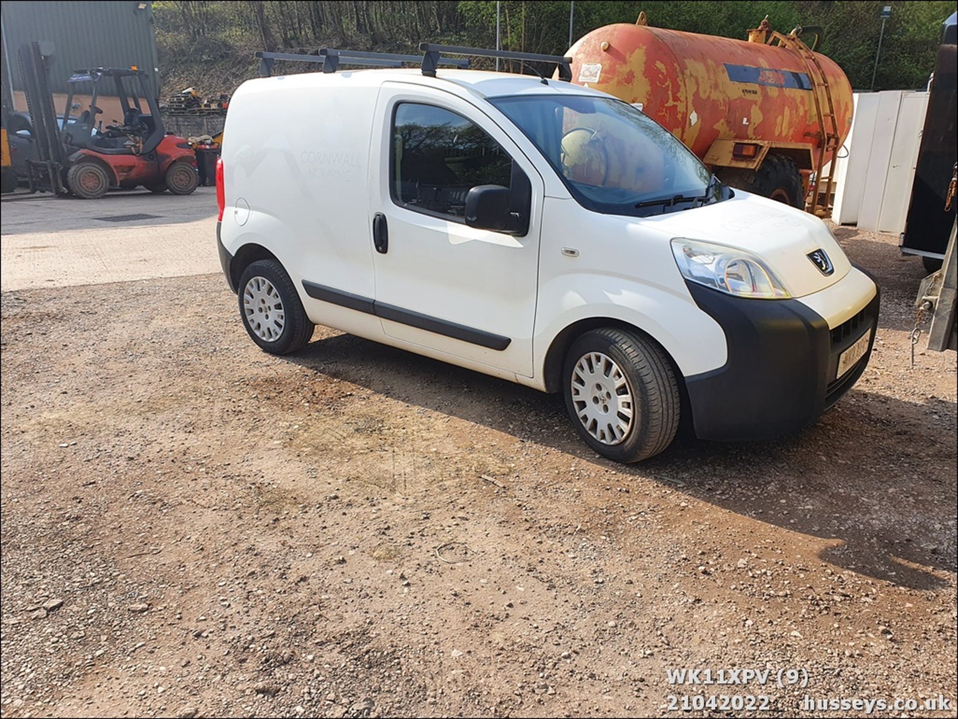 11/11 PEUGEOT BIPPER SE HDI - 1248cc 5dr Van (White, 54k) - Image 9 of 26