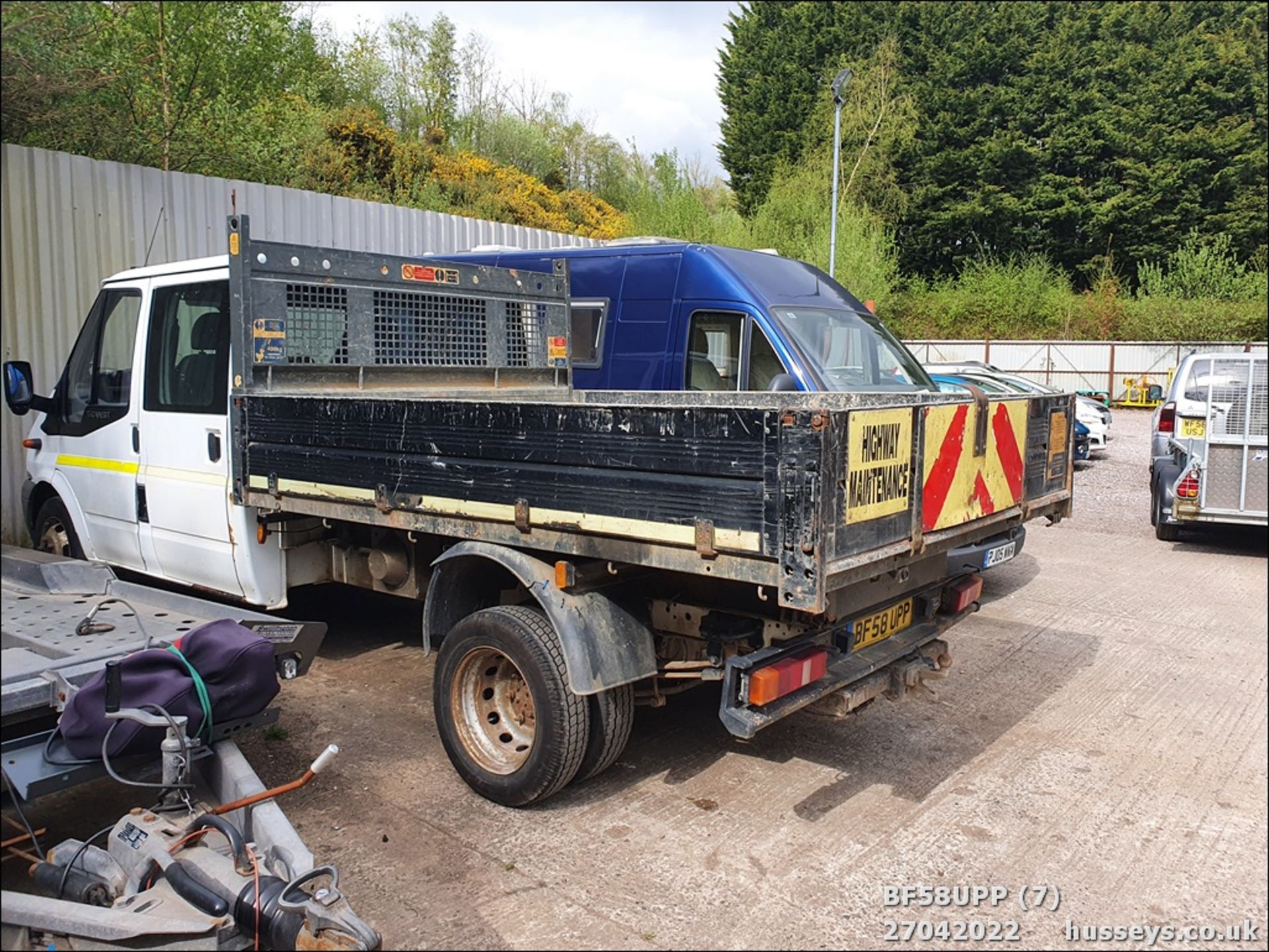 08/58 FORD TRANSIT 115 T350L D/C RWD - 2402cc Tipper (White) - Image 8 of 16