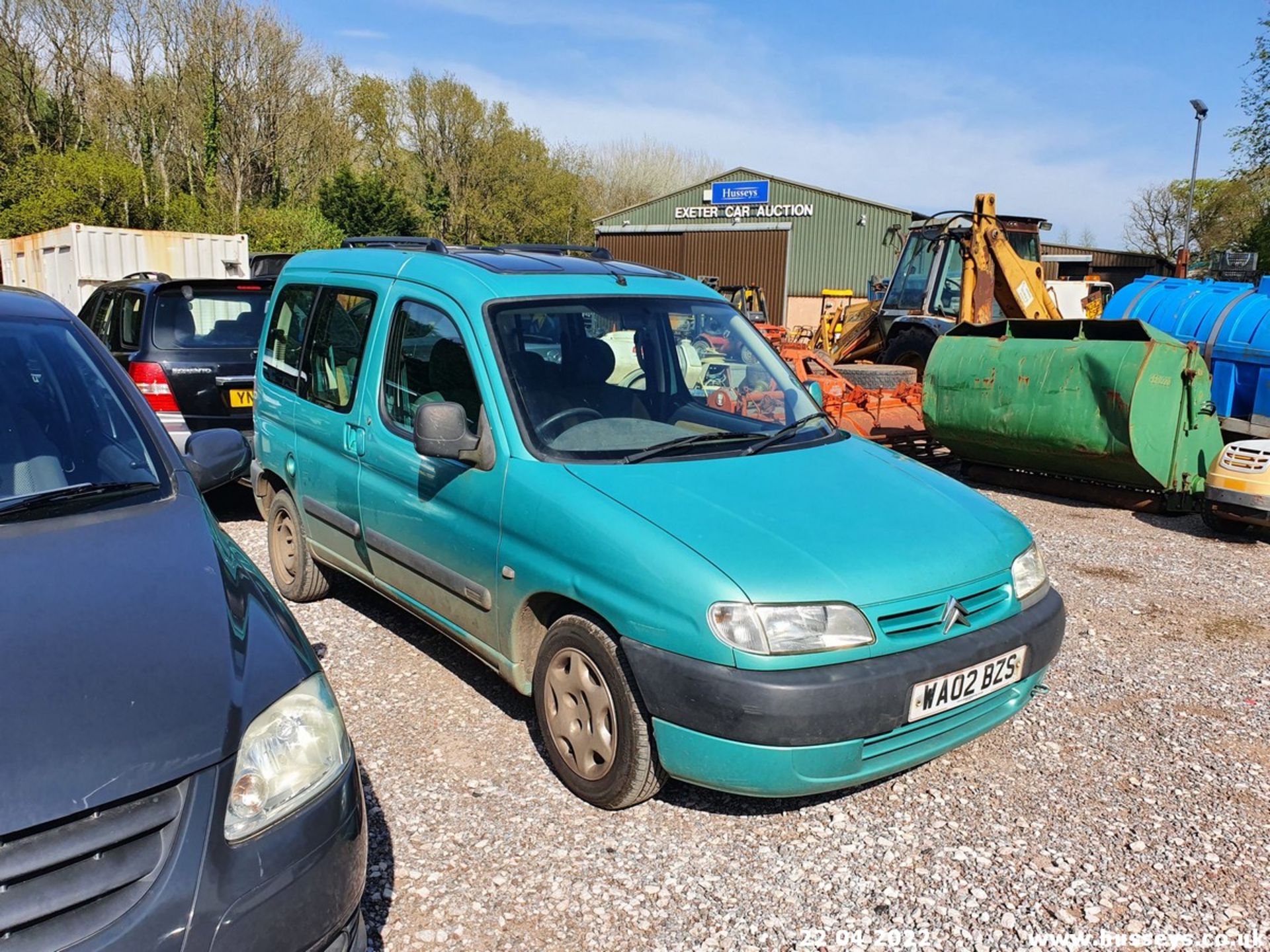 02/02 CITROEN BERLINGO MULTISPACE FORTE - 1868cc 5dr MPV (Green) - Image 2 of 18