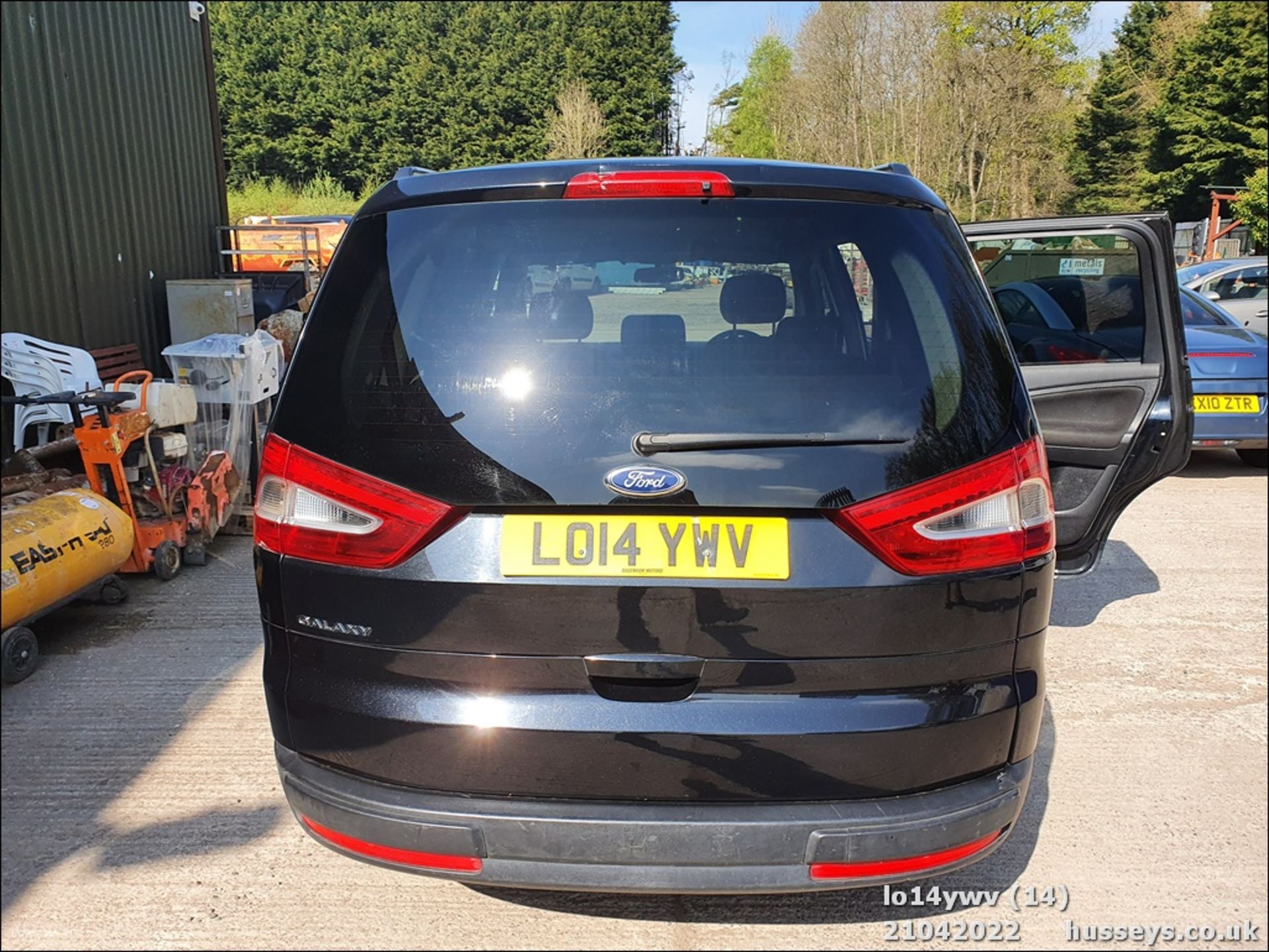 14/14 FORD GALAXY ZETEC TDCI AUTO - 1997cc 5dr MPV (Black, 182k) - Image 14 of 25