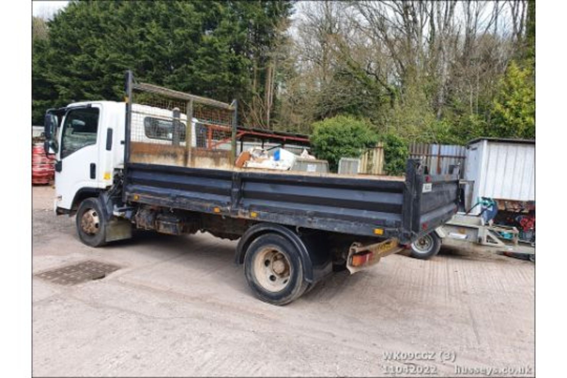 09/09 ISUZU TRUCKS NQR 70 - 5193cc 2dr Tipper (White, 205k) - Image 4 of 18