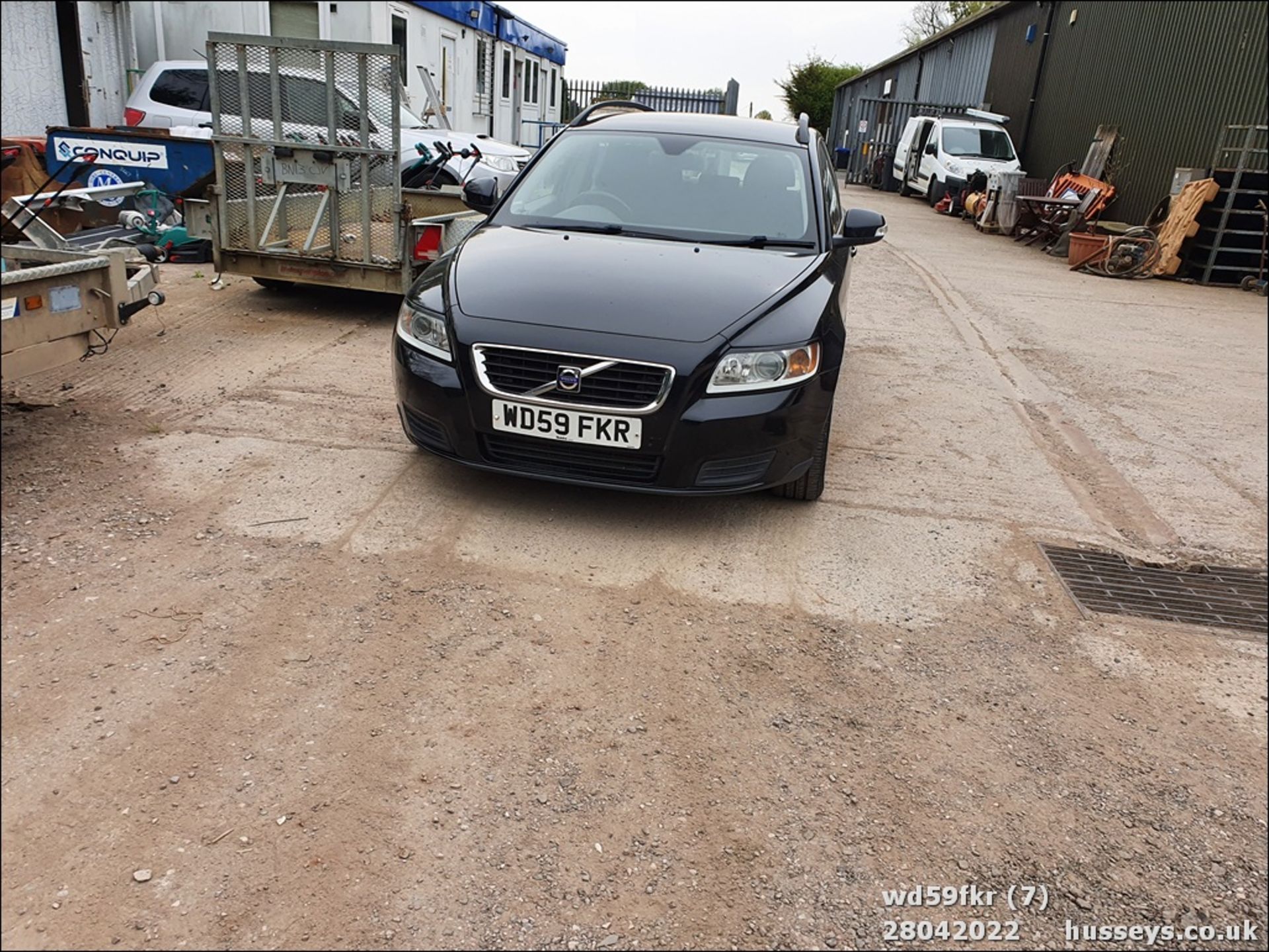 10/59 VOLVO V50 S D AUTO - 1997cc 5dr Estate (Black, 95k) - Image 7 of 23