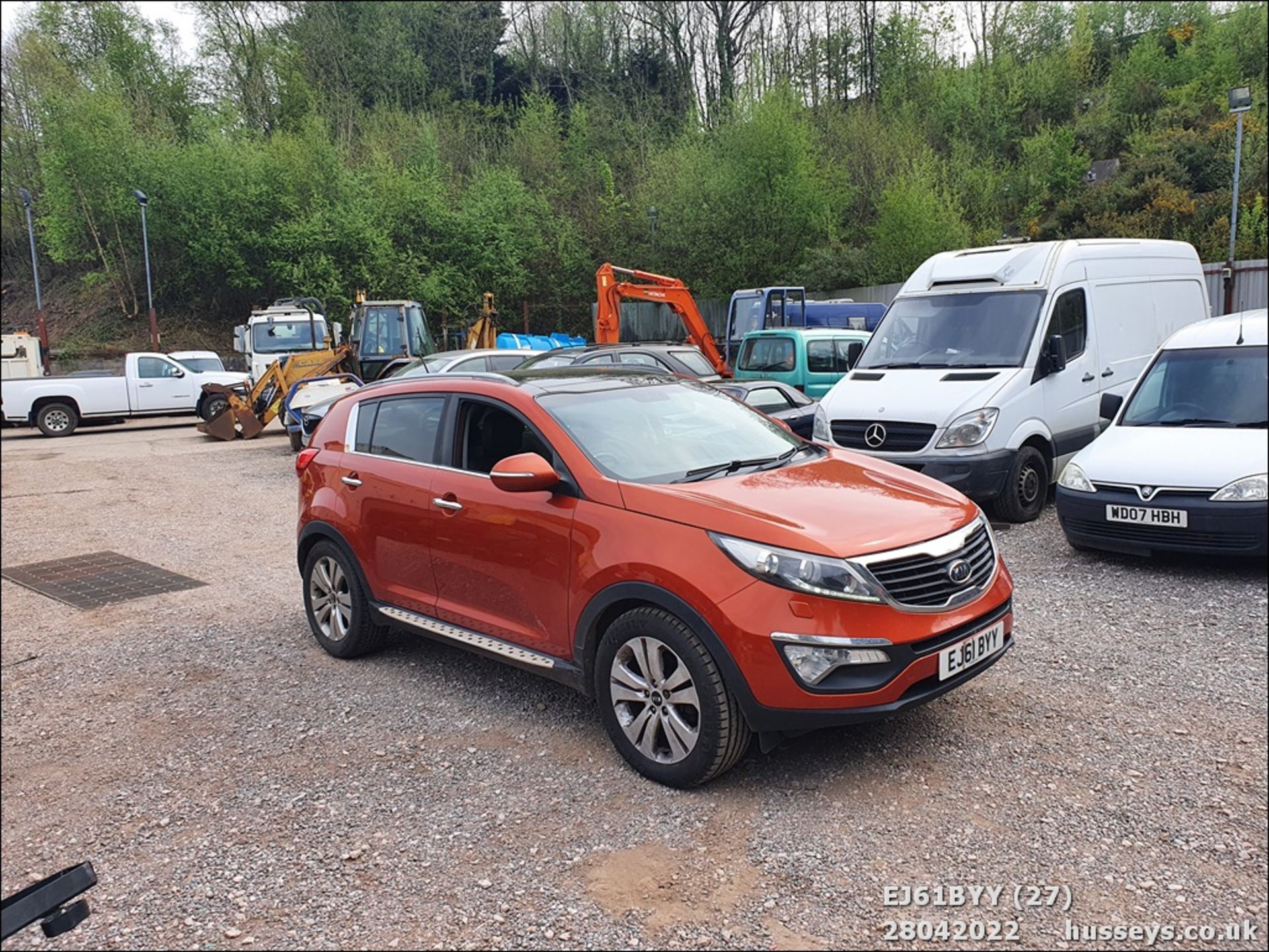 11/61 KIA SPORTAGE 3 SAT NAV CRDI - 1685cc 5dr Estate (Orange, 192k) - Image 27 of 27