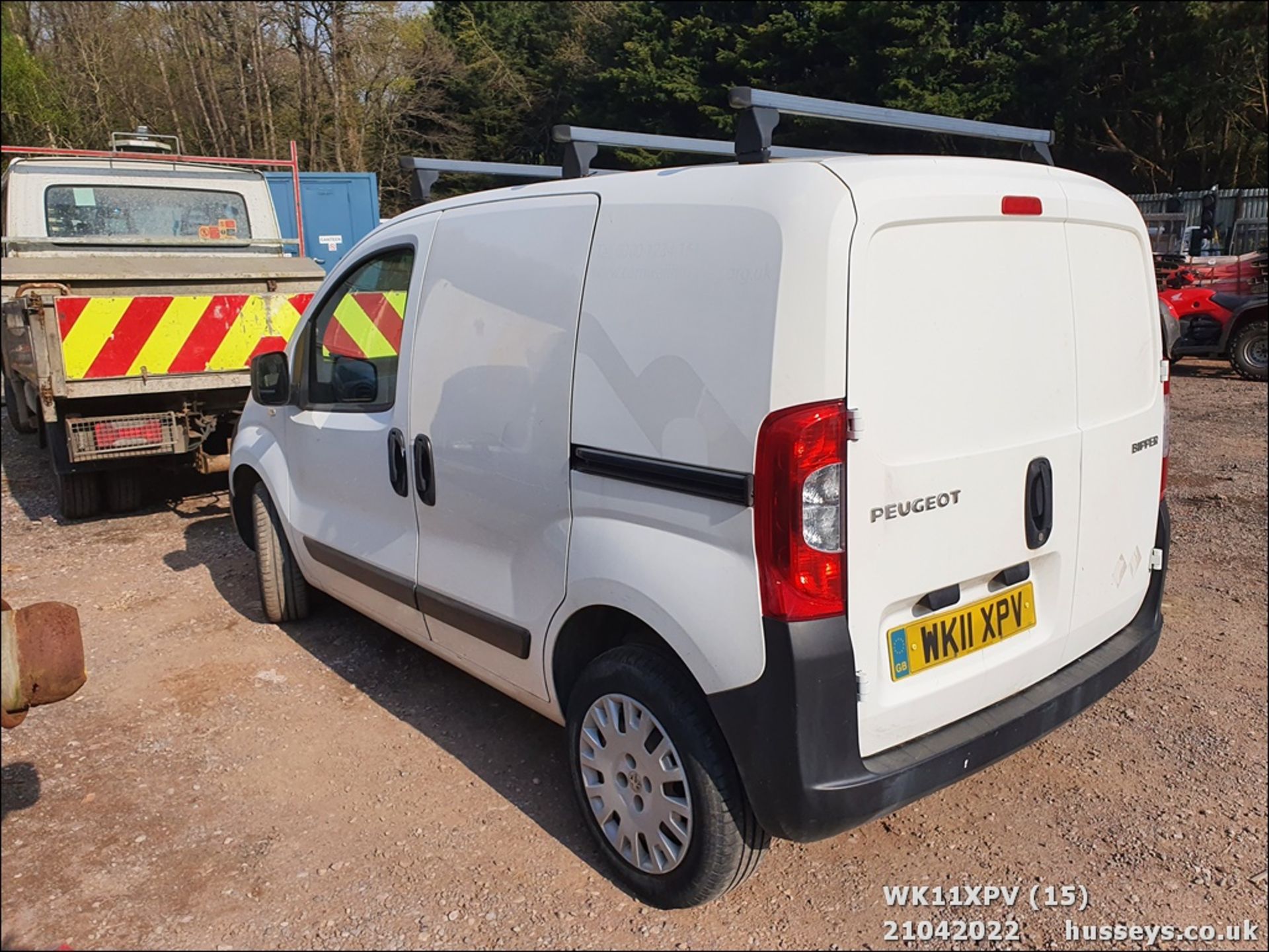 11/11 PEUGEOT BIPPER SE HDI - 1248cc 5dr Van (White, 54k) - Image 15 of 26