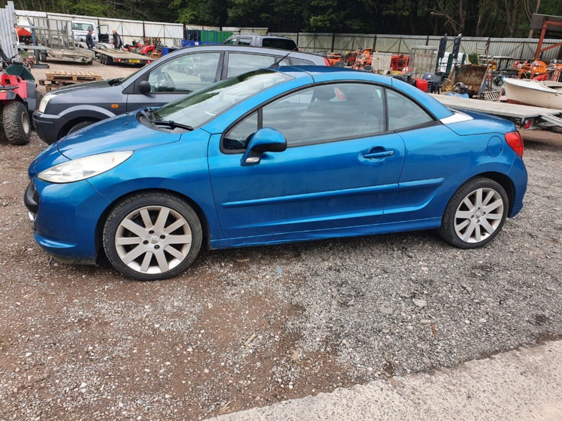 08/08 PEUGEOT 207 GT CC - 1598cc 2dr Convertible (Blue, 73k) - Image 2 of 6