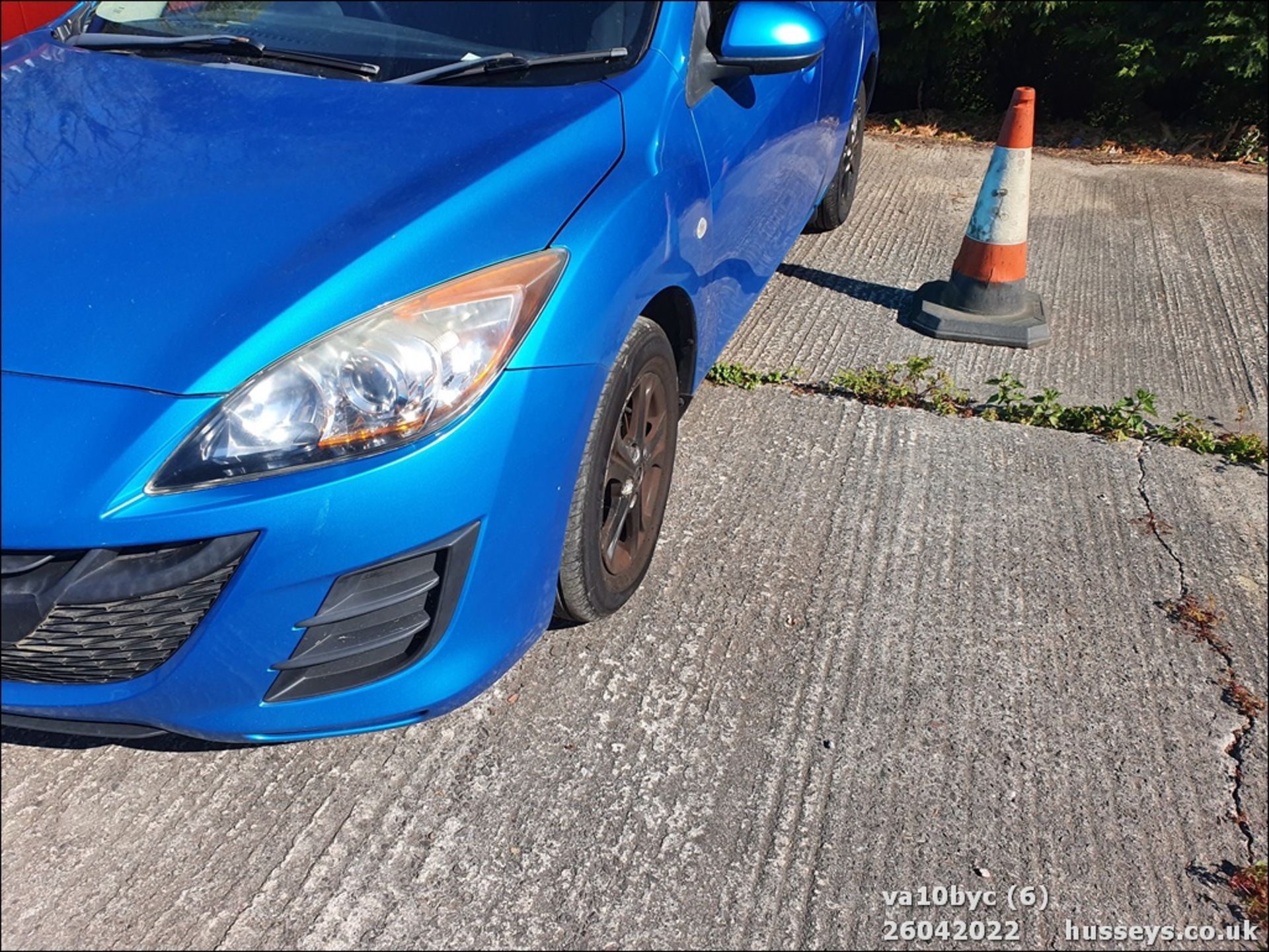 10/10 MAZDA 3 TS D - 1560cc 5dr Hatchback (Blue) - Image 7 of 31