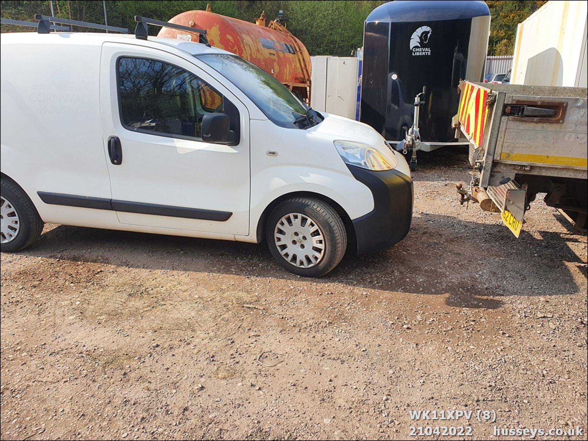 11/11 PEUGEOT BIPPER SE HDI - 1248cc 5dr Van (White, 54k) - Image 8 of 26