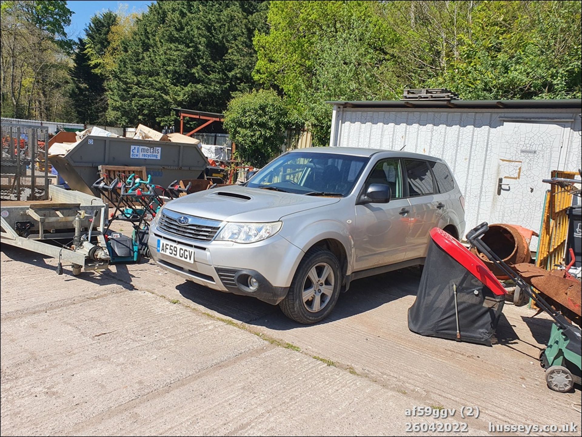 10/59 SUBARU FORESTER X BOXER D 4WD - 1998cc 5dr Estate (Silver, 126k) - Image 4 of 42