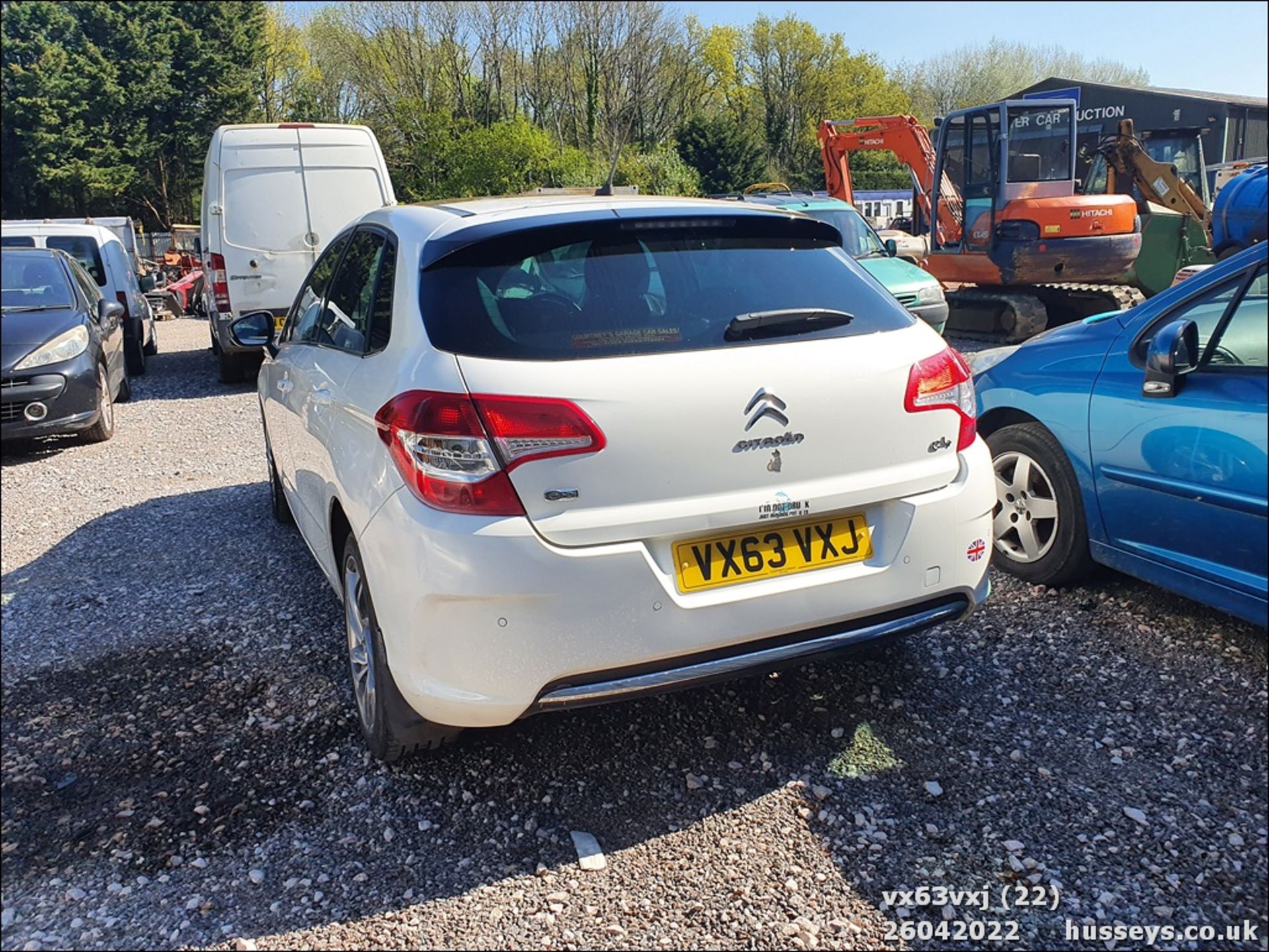 13/63 CITROEN C4 SELECTION AIRDREAM E-H - 1560cc 5dr Hatchback (White, 57k) - Image 22 of 43