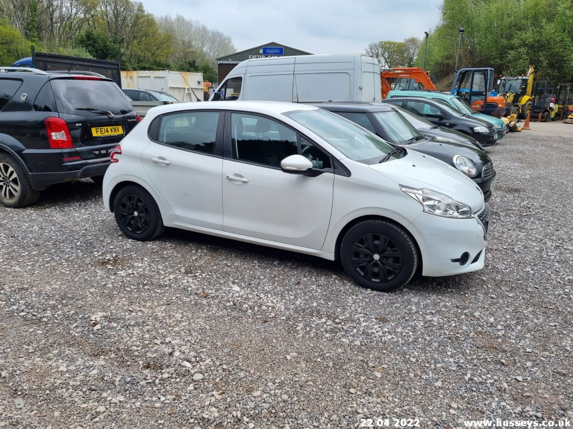 15/15 PEUGEOT 208 ACCESS PLUS - 1000cc 5dr Hatchback (White, 29k) - Image 9 of 20