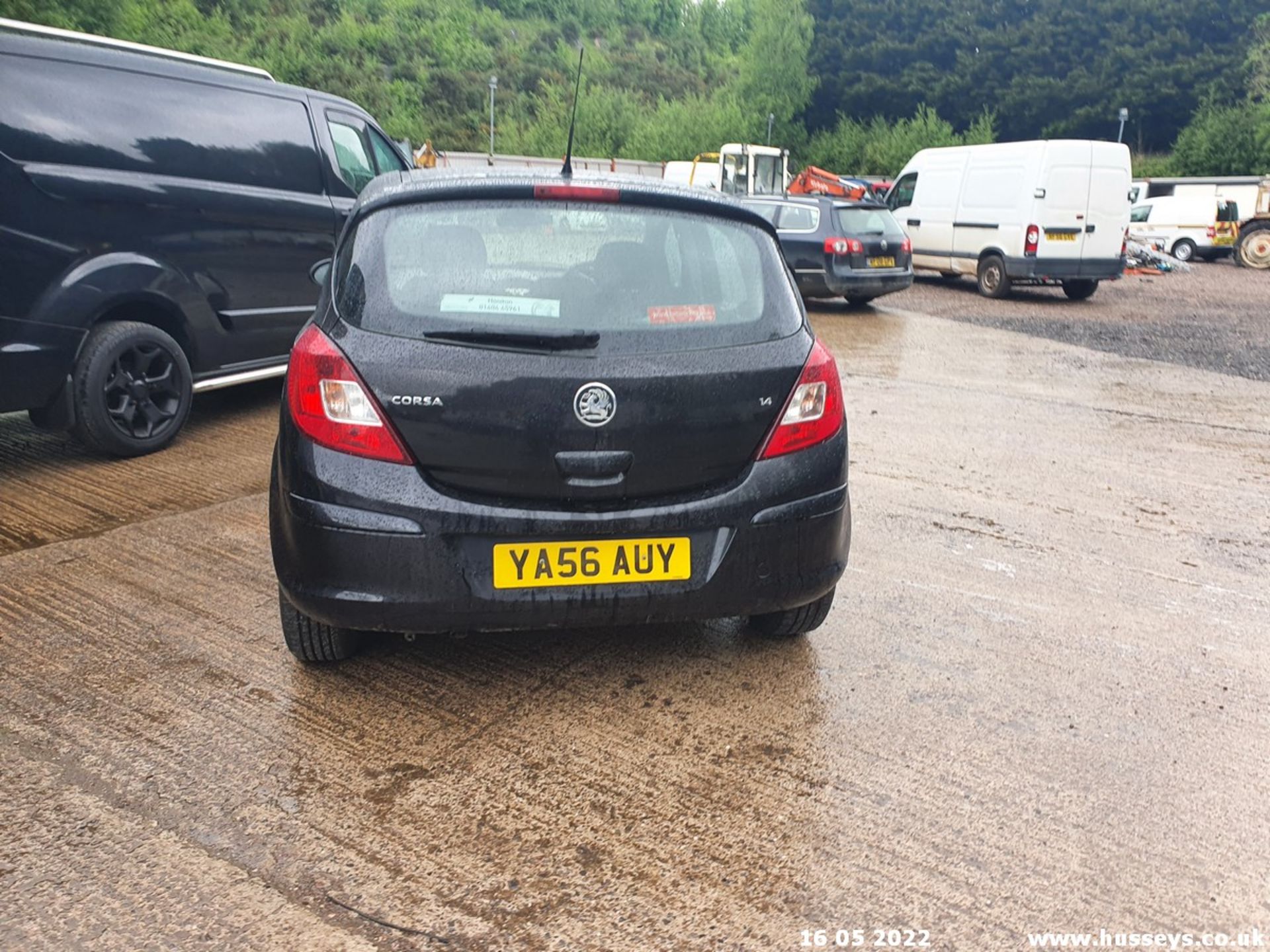 07/56 VAUXHALL CORSA CLUB A/C - 1364cc 5dr Hatchback (Black, 131k) - Image 11 of 34