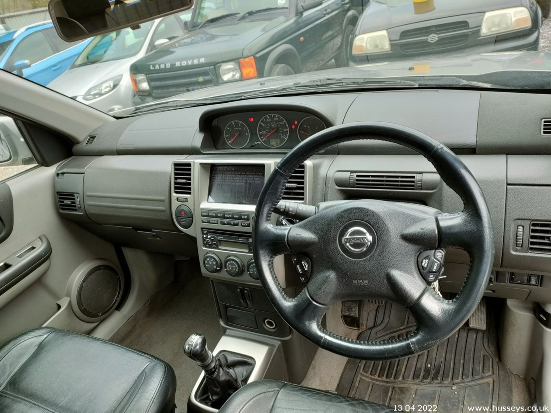 05/55 NISSAN X-TRAIL SVE DCI - 2184cc 5dr Estate (Silver, 137k) - Image 19 of 23