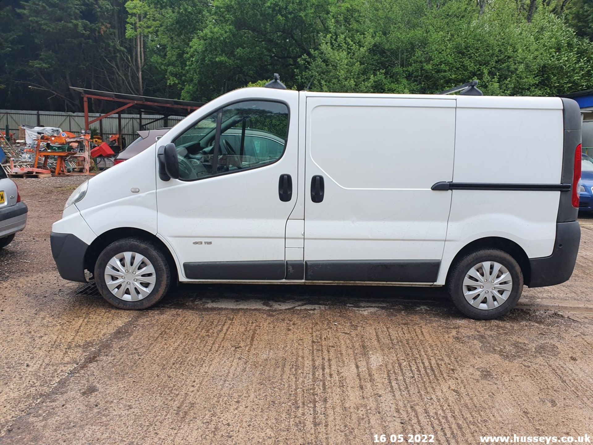 11/61 RENAULT TRAFIC SL27 DCI 115 - 1996cc Van (White) - Image 7 of 28