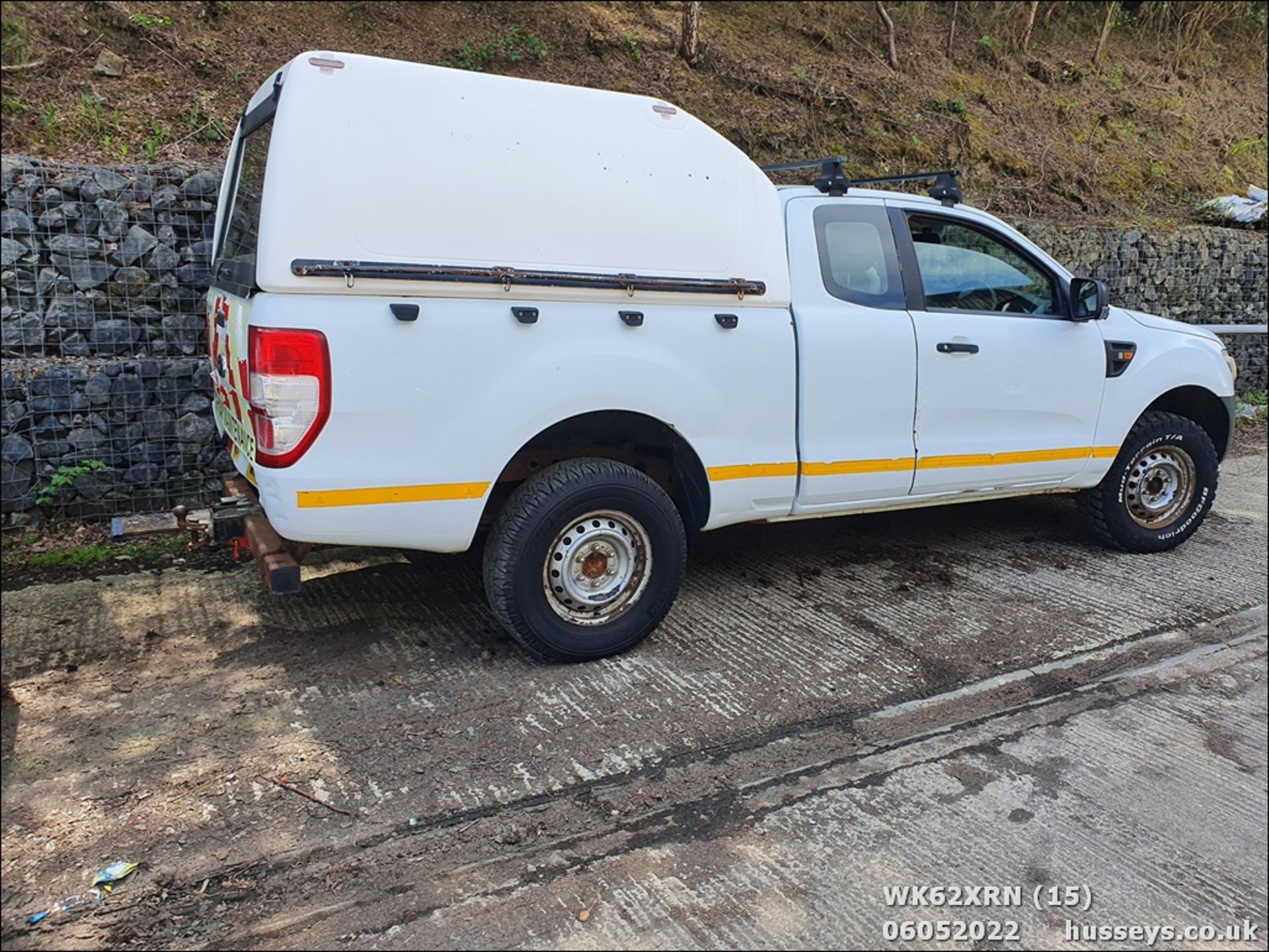 12/62 FORD RANGER XL 4X4 TDCI - 2198cc 5dr Pickup (White, 106k) - Image 16 of 37