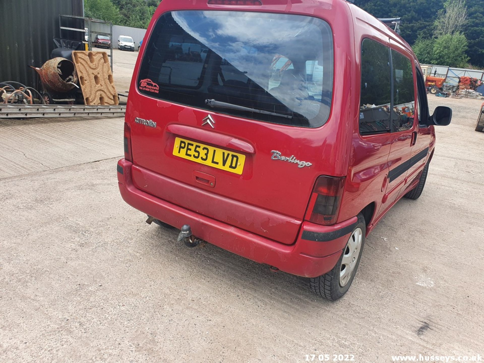 03/53 CITROEN BERLINGO M-SPACE FORTE D - 1868cc 5dr MPV (Red, 119k) - Image 17 of 42