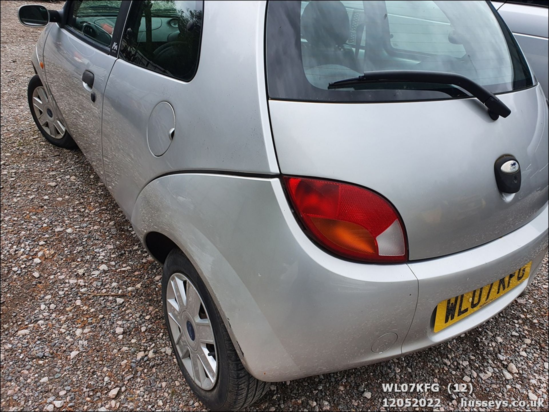 07/07 FORD KA STYLE CLIMATE - 1297cc 3dr Hatchback (Silver, 64k) - Image 14 of 35