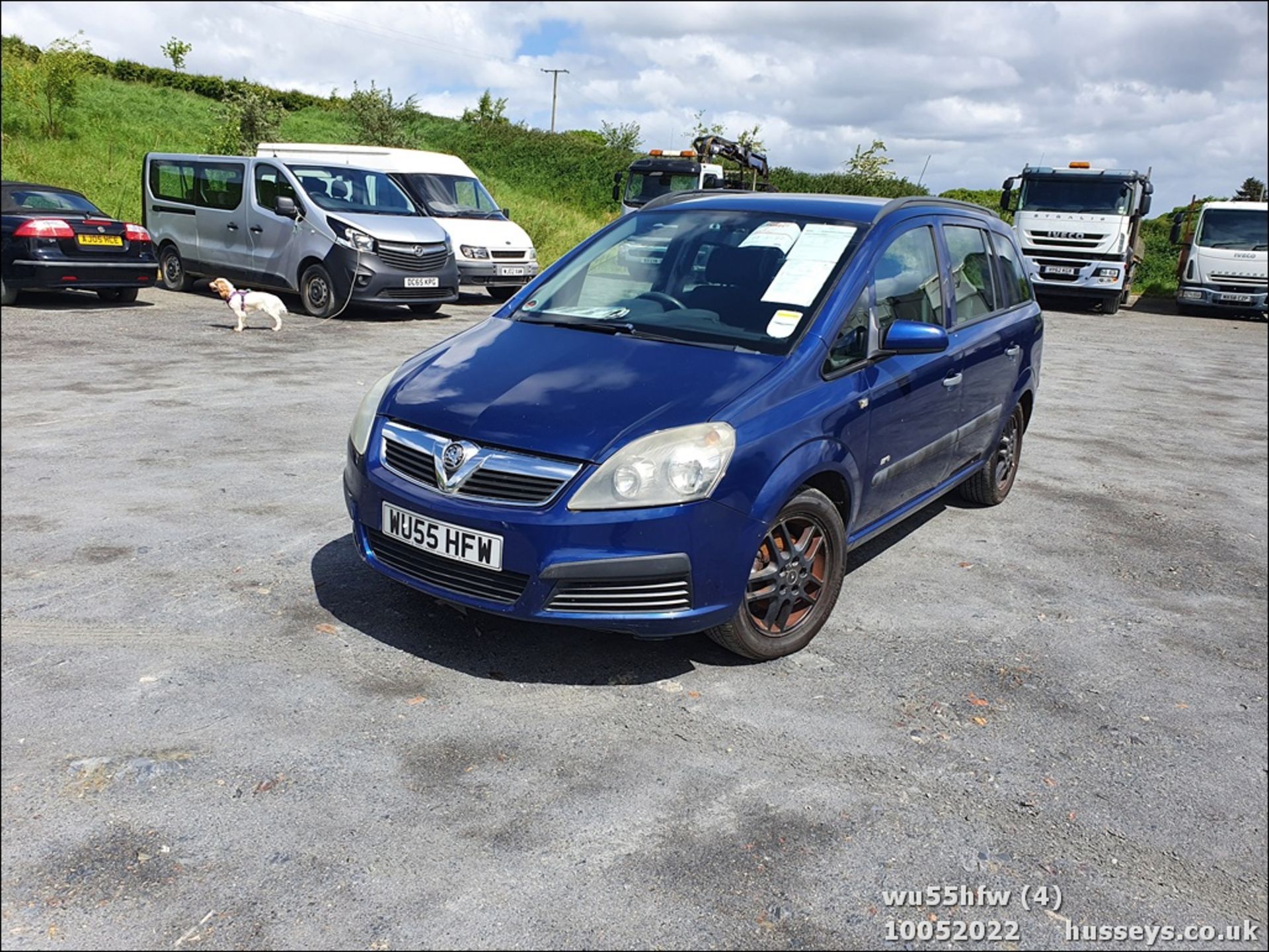 06/55 VAUXHALL ZAFIRA EXPRESSION - 1598cc 5dr MPV (Blue) - Image 5 of 38