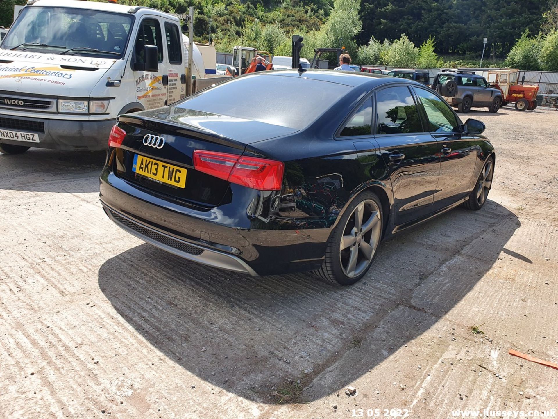 13/13 AUDI A6 S LINE BLACK EDITION T - 1968cc 4dr Saloon (Black, 97k) - Image 7 of 40