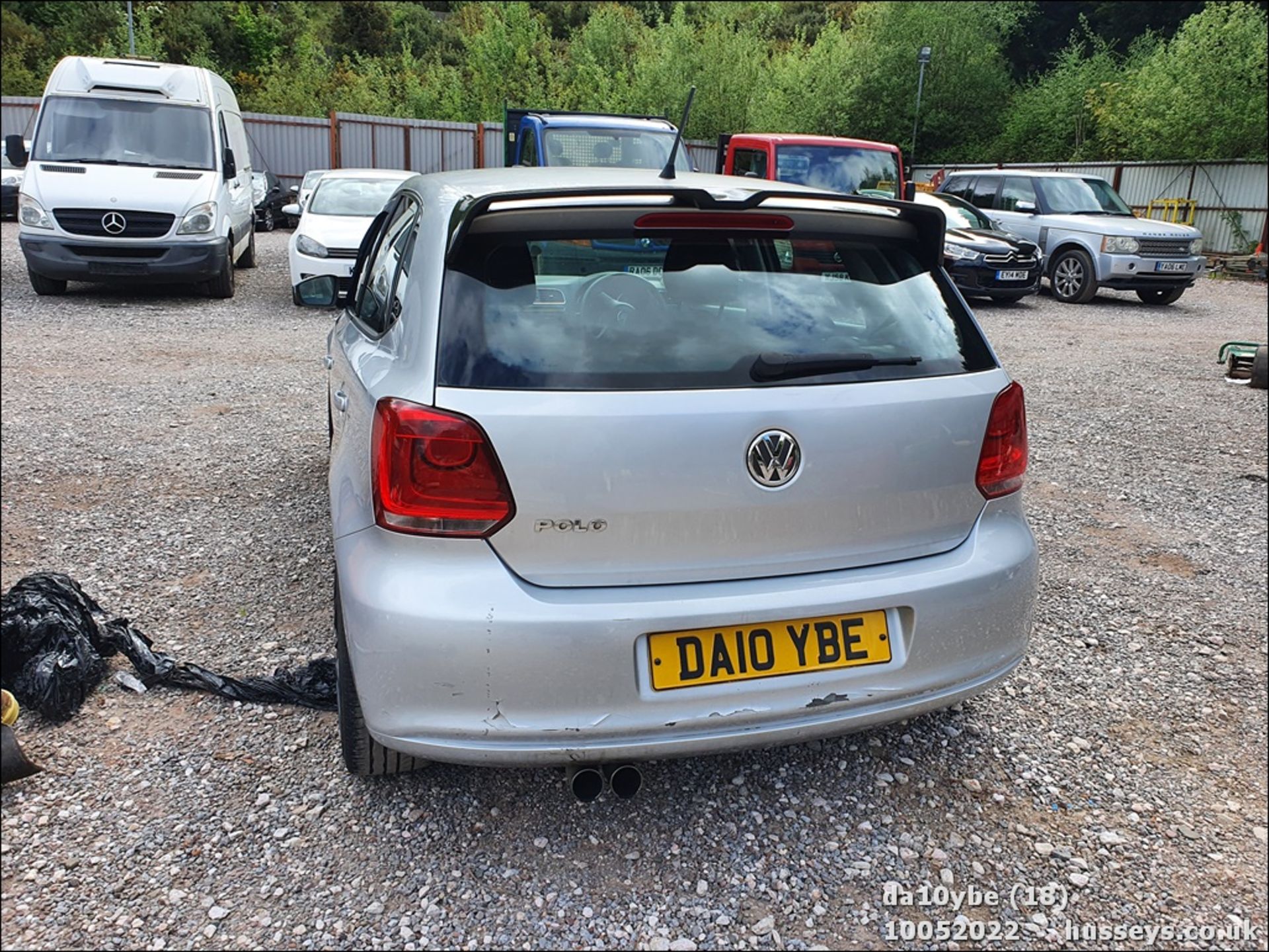 10/10 VOLKSWAGEN POLO SE 70 - 1198cc 5dr Hatchback (Silver, 117k) - Image 18 of 45