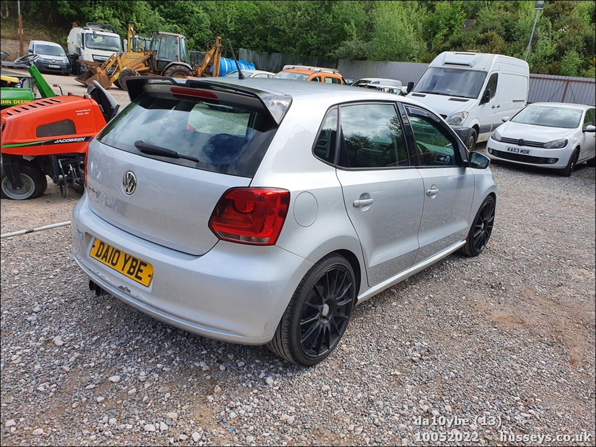 10/10 VOLKSWAGEN POLO SE 70 - 1198cc 5dr Hatchback (Silver, 117k) - Image 12 of 45