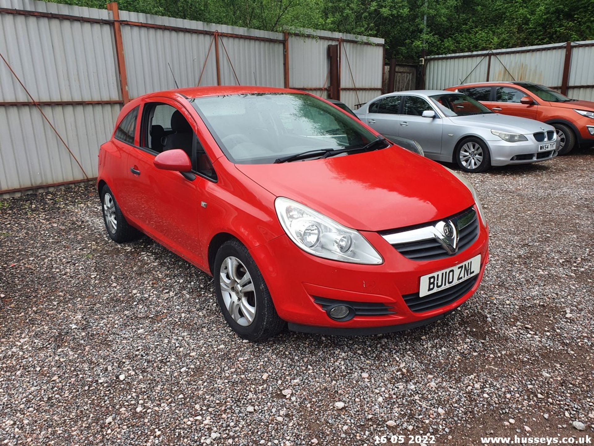 10/10 VAUXHALL CORSA ENERGY ECOFLEX - 998cc 3dr Hatchback (Red, 86k) - Image 3 of 33