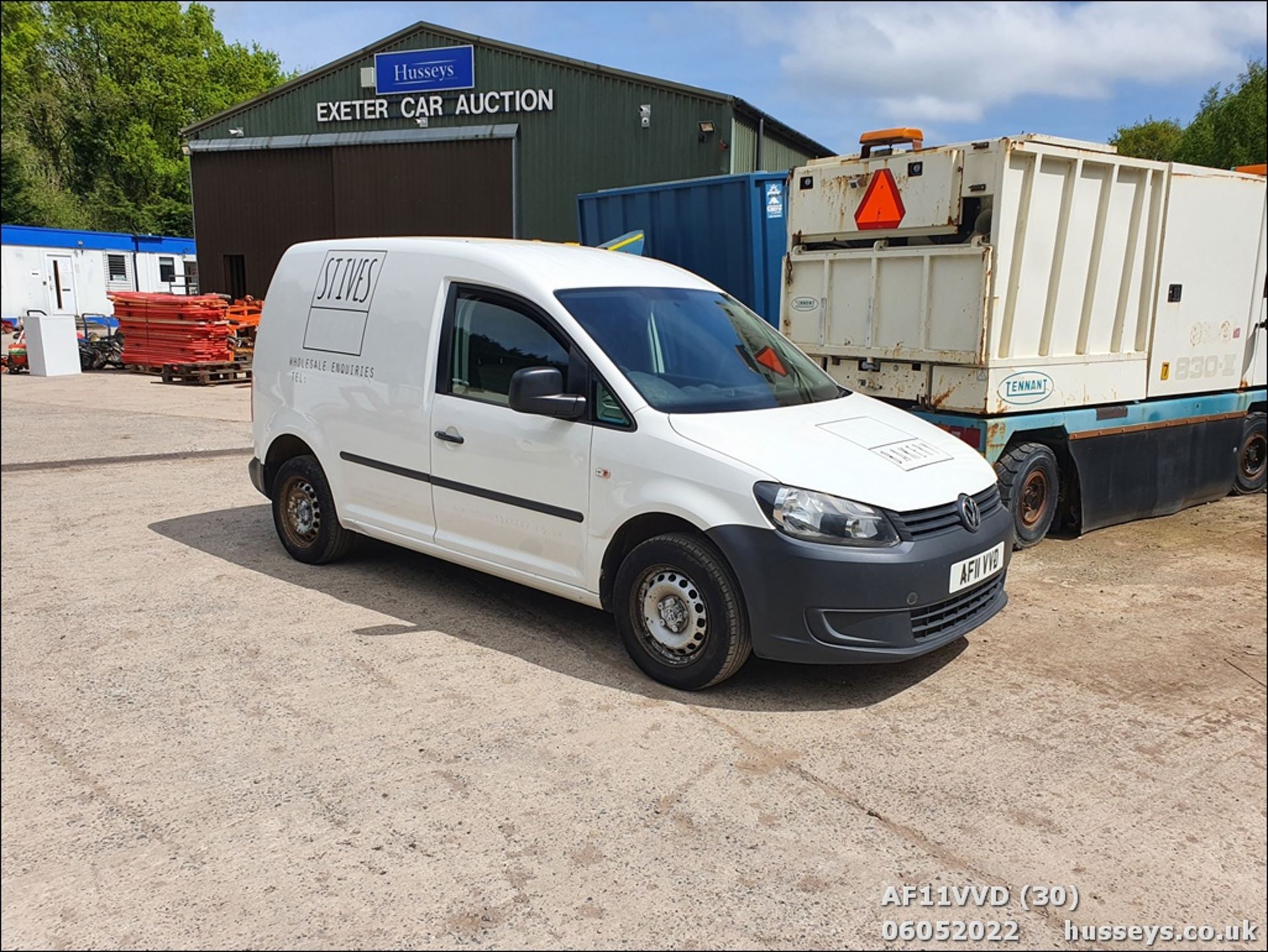 11/11 VOLKSWAGEN CADDY C20 PLUS TDI 102 - 1598cc 5dr Van (White) - Image 30 of 30