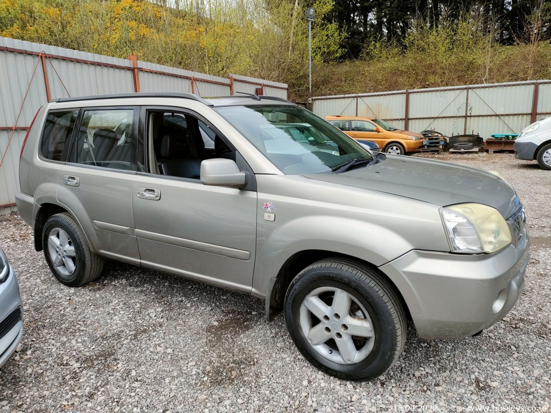 05/55 NISSAN X-TRAIL SVE DCI - 2184cc 5dr Estate (Silver, 137k) - Image 15 of 23