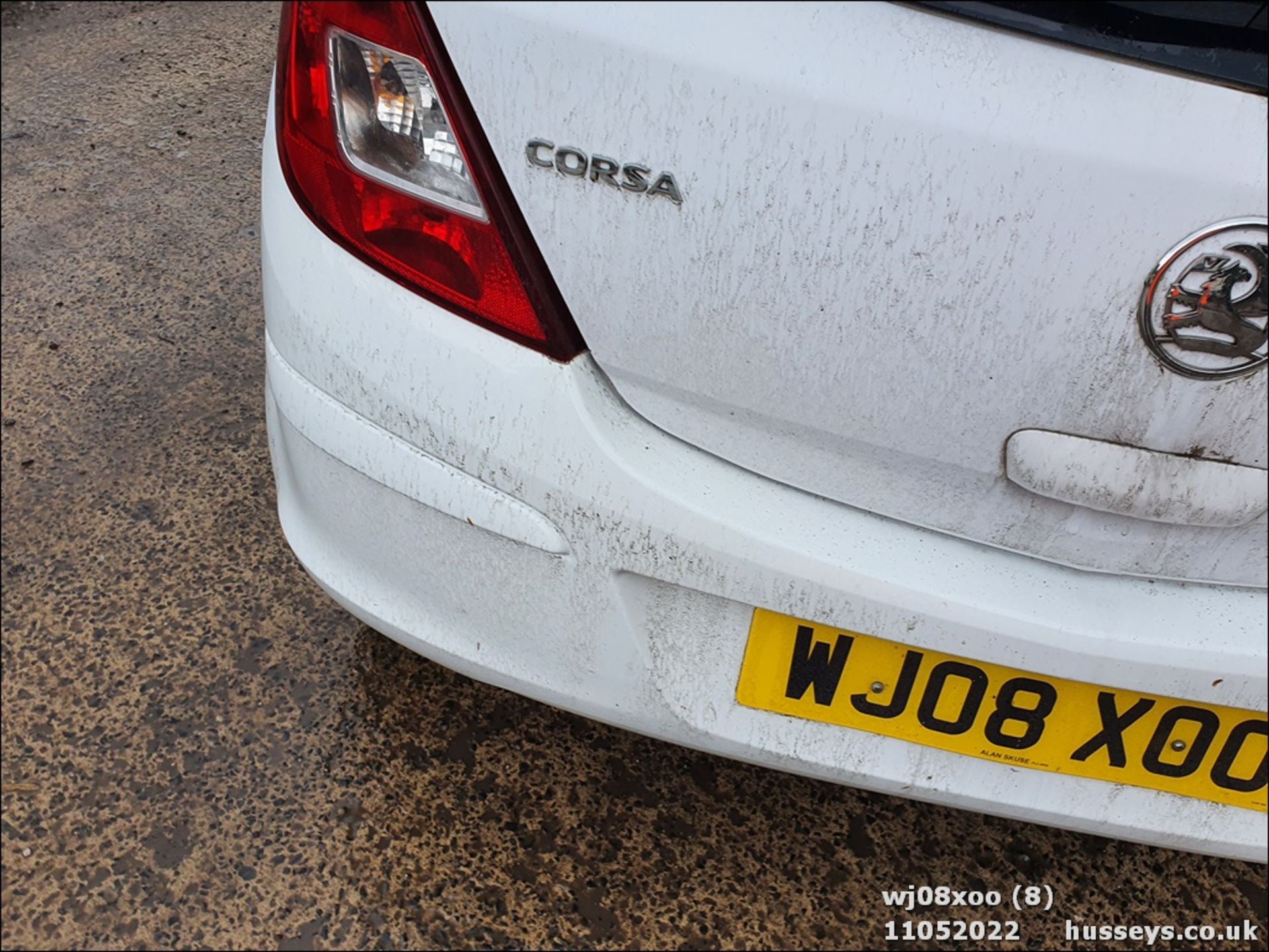 08/08 VAUXHALL CORSA LIFE CDTI - 1248cc 5dr Hatchback (White, 82k) - Image 9 of 48