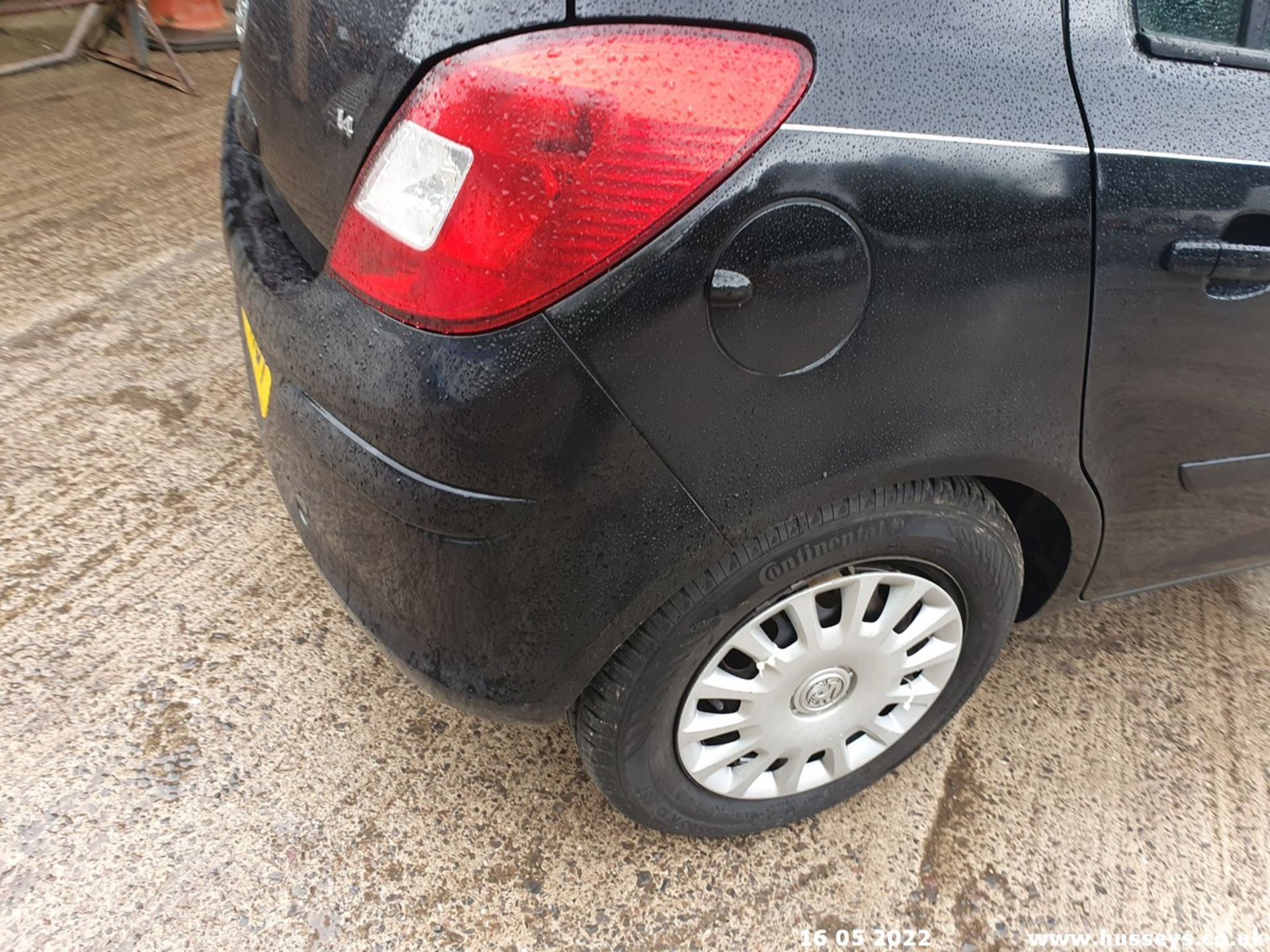 07/56 VAUXHALL CORSA CLUB A/C - 1364cc 5dr Hatchback (Black, 131k) - Image 25 of 34