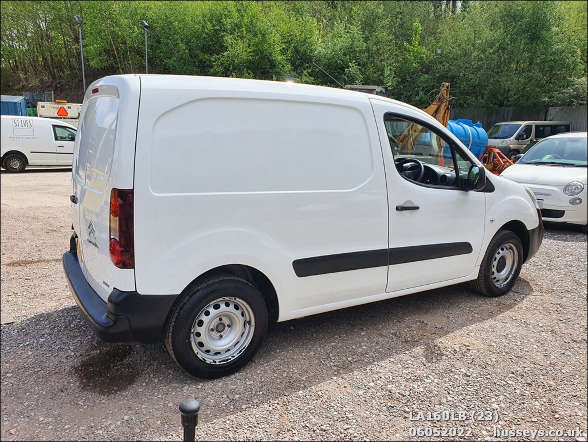 16/16 CITROEN BERLINGO 625 LX BLUEHDI S - 1560cc 5dr Van (White, 149k) - Image 24 of 30