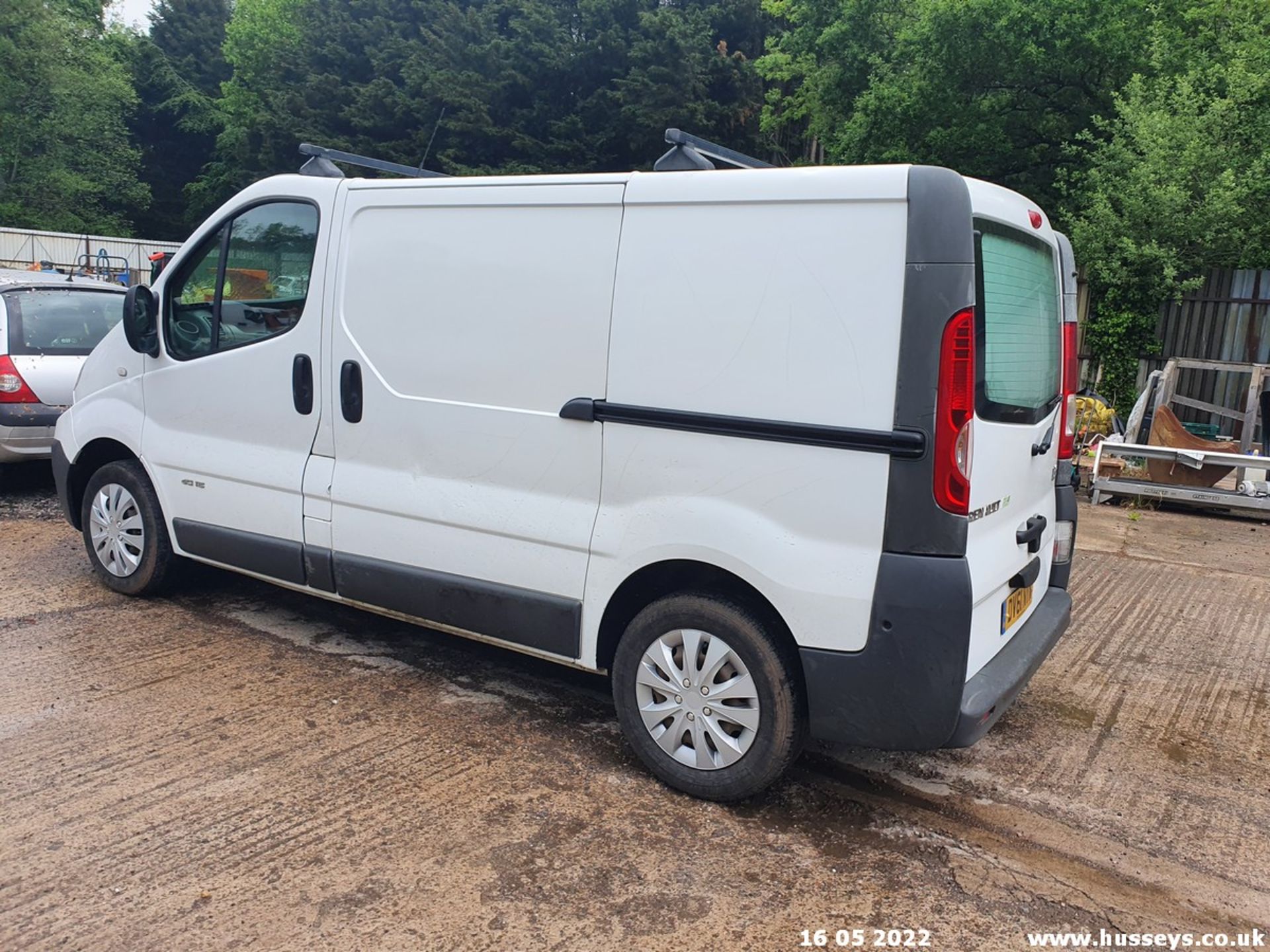 11/61 RENAULT TRAFIC SL27 DCI 115 - 1996cc Van (White) - Image 4 of 28