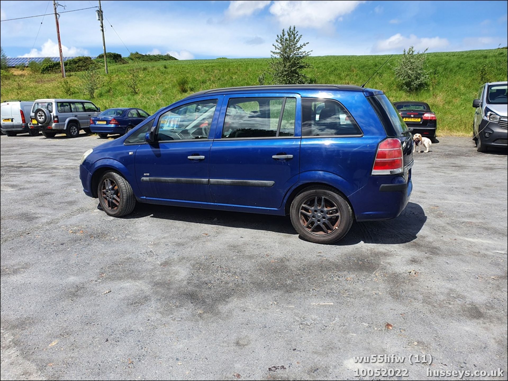 06/55 VAUXHALL ZAFIRA EXPRESSION - 1598cc 5dr MPV (Blue) - Image 11 of 38