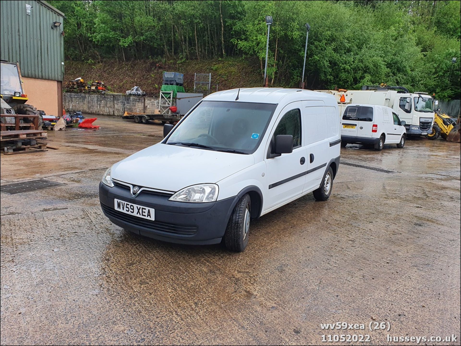 09/59 VAUXHALL COMBO 1700 CDTI - 1248cc 5dr Van (White, 80k) - Image 26 of 46