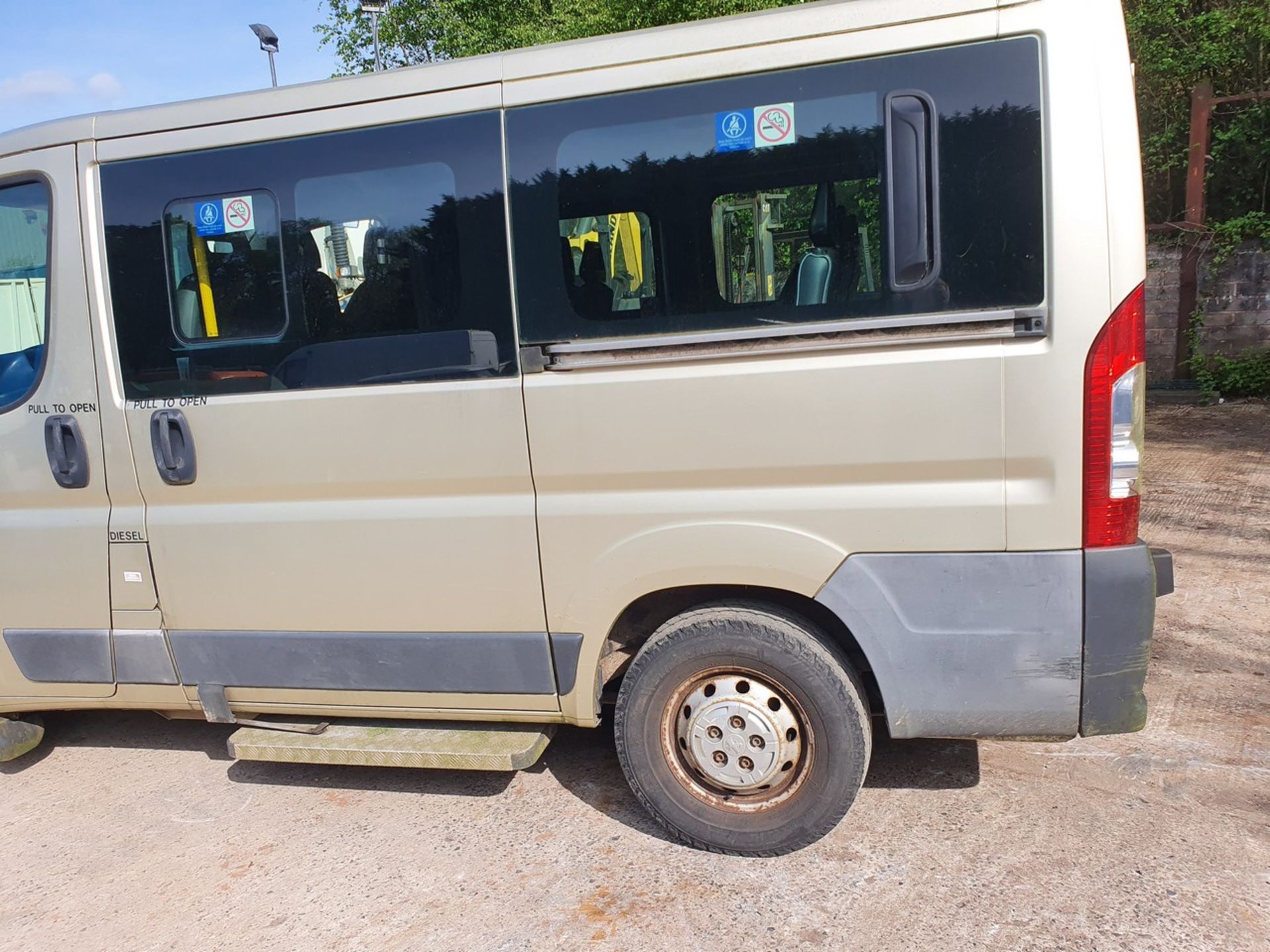 12/12 PEUGEOT BOXER 333 L1H1 HDI - 2198cc 5dr Minibus (Gold, 61k) - Image 15 of 46