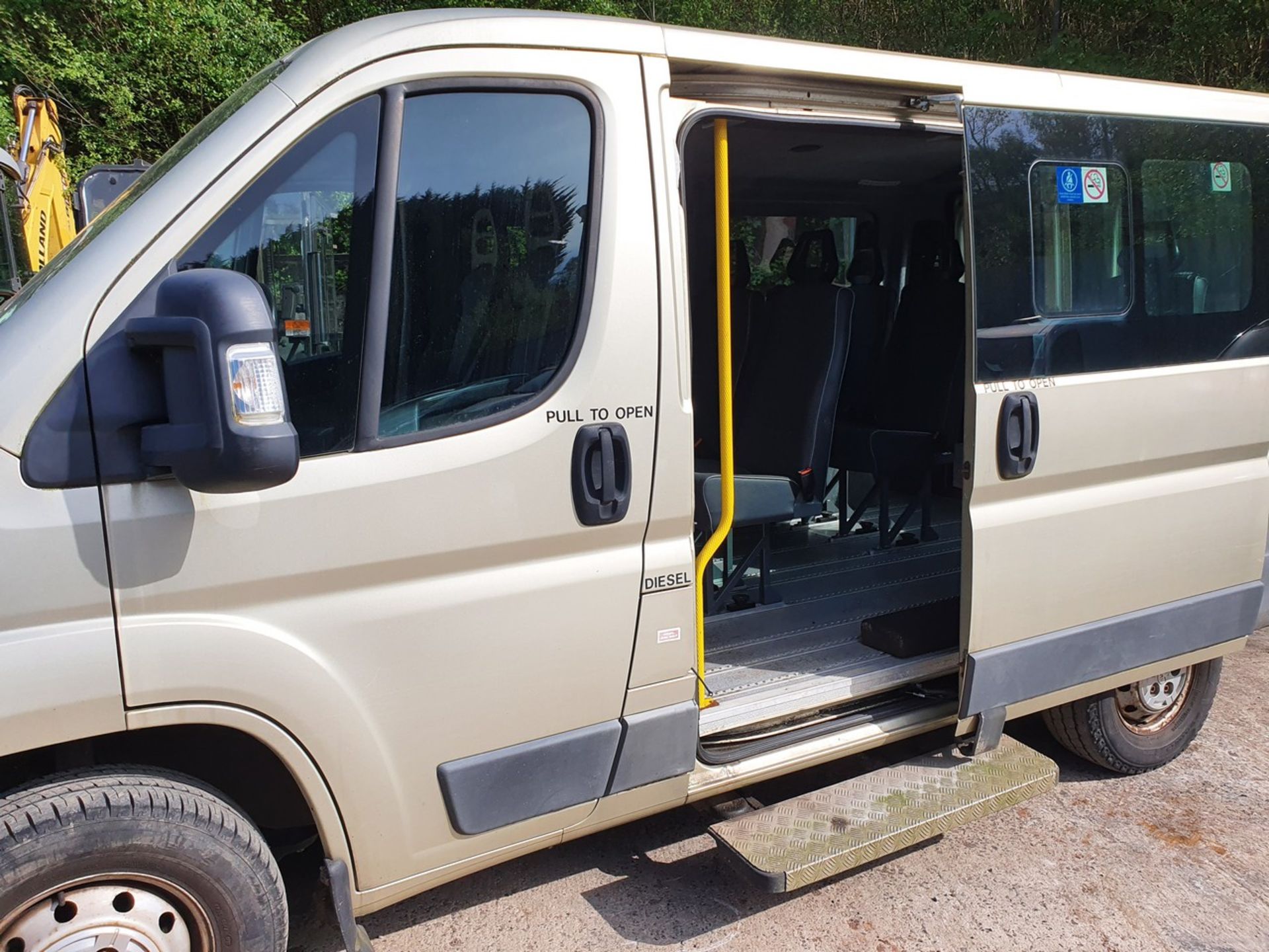 12/12 PEUGEOT BOXER 333 L1H1 HDI - 2198cc 5dr Minibus (Gold, 61k) - Image 40 of 46