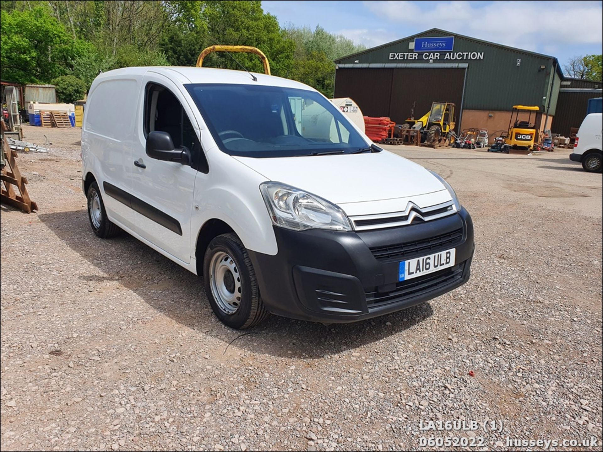 16/16 CITROEN BERLINGO 625 LX BLUEHDI S - 1560cc 5dr Van (White, 149k) - Image 2 of 30