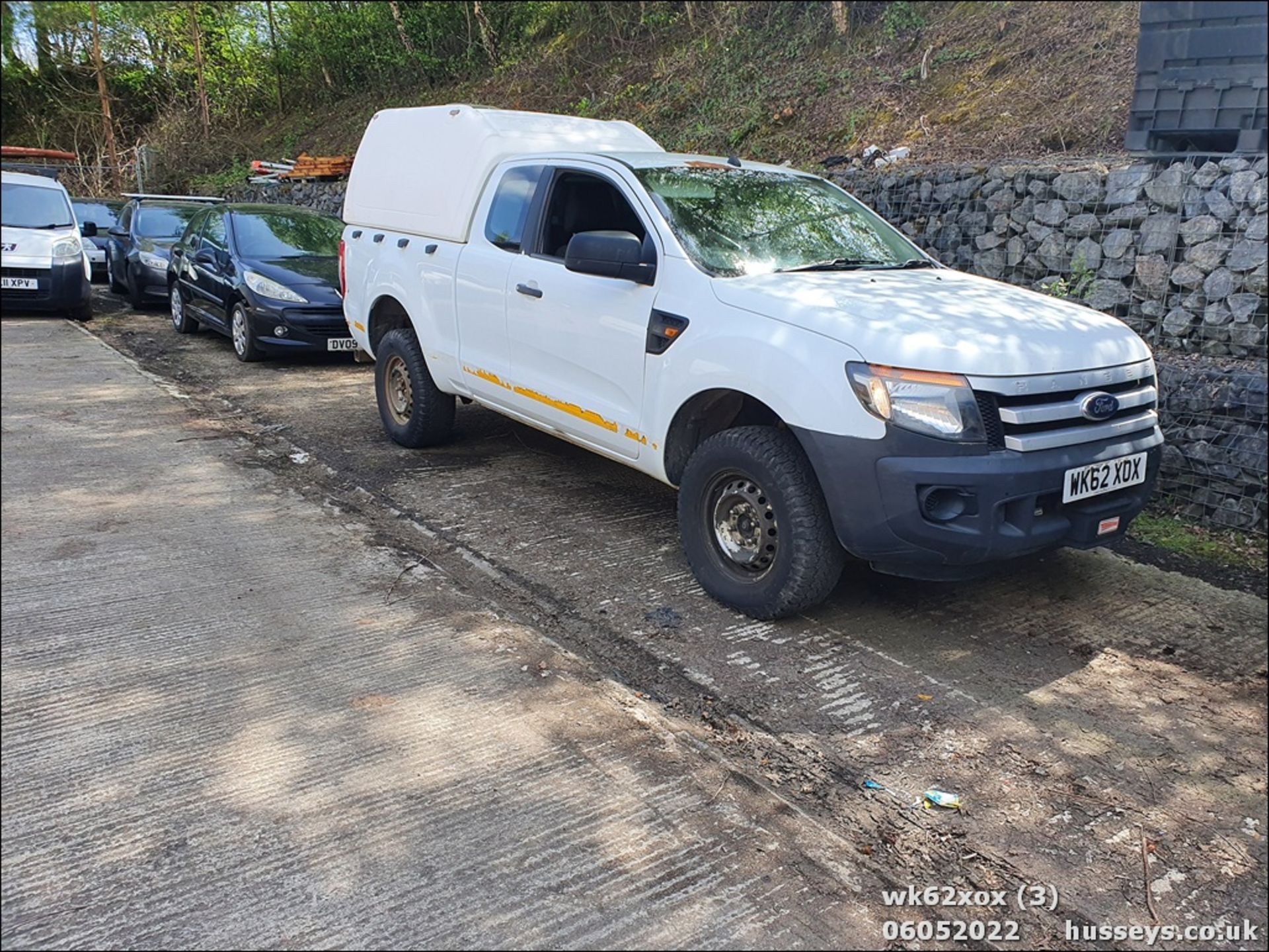 12/62 FORD RANGER XL 4X4 TDCI - 2198cc 3dr (White, 105k) - Image 4 of 34