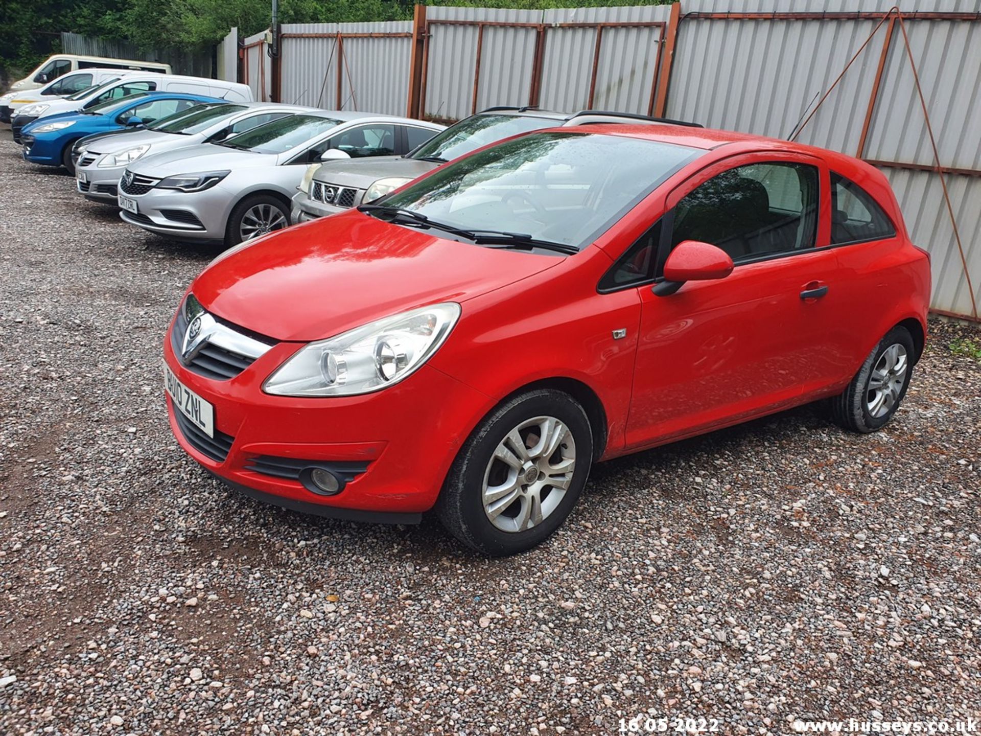 10/10 VAUXHALL CORSA ENERGY ECOFLEX - 998cc 3dr Hatchback (Red, 86k) - Image 9 of 33