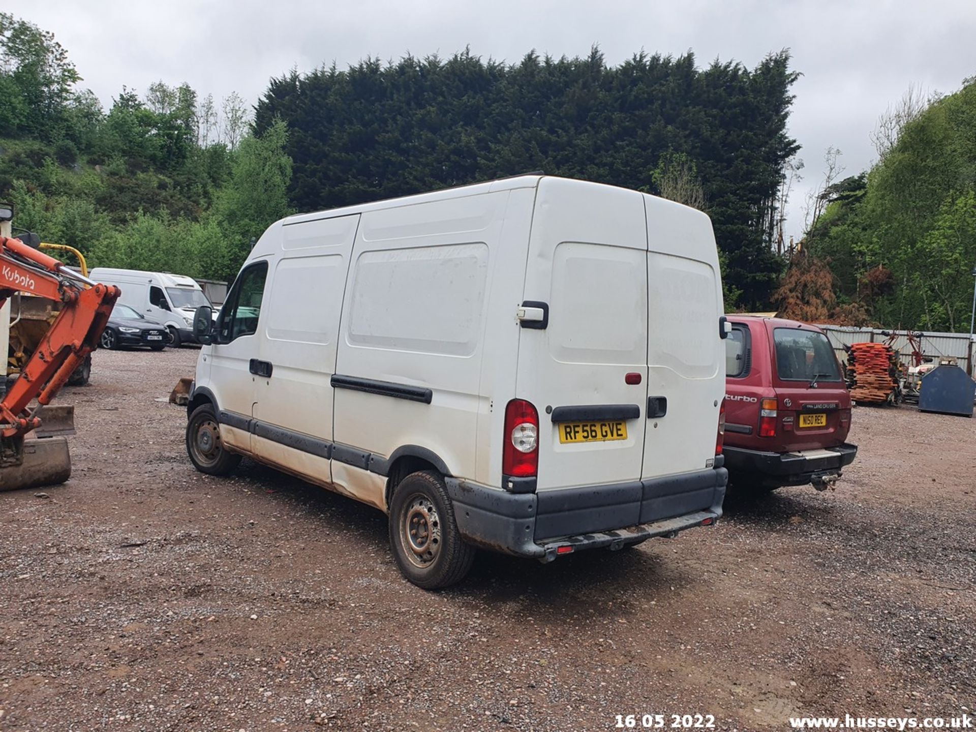 06/56 RENAULT MASTER MM35 DCI 120 MWB - 2463cc Van (White, 149k) - Image 3 of 20