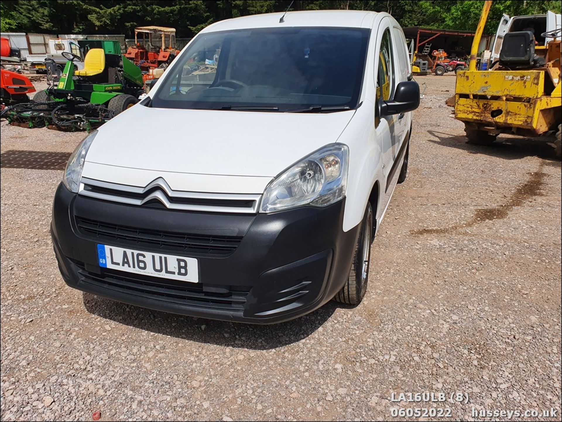 16/16 CITROEN BERLINGO 625 LX BLUEHDI S - 1560cc 5dr Van (White, 149k) - Image 9 of 30