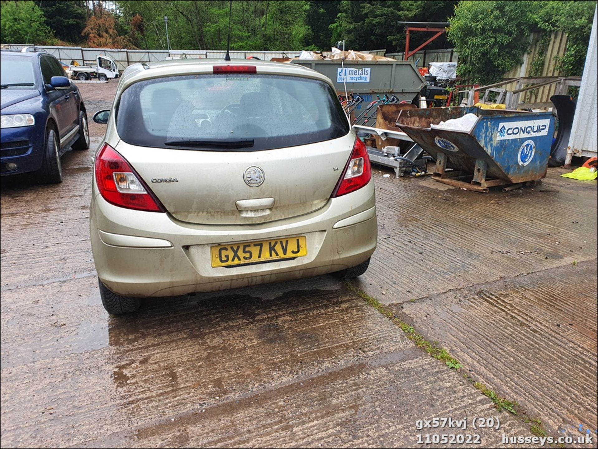 07/57 VAUXHALL CORSA CLUB A/C AUTO - 1364cc 5dr Hatchback (Gold) - Image 18 of 35