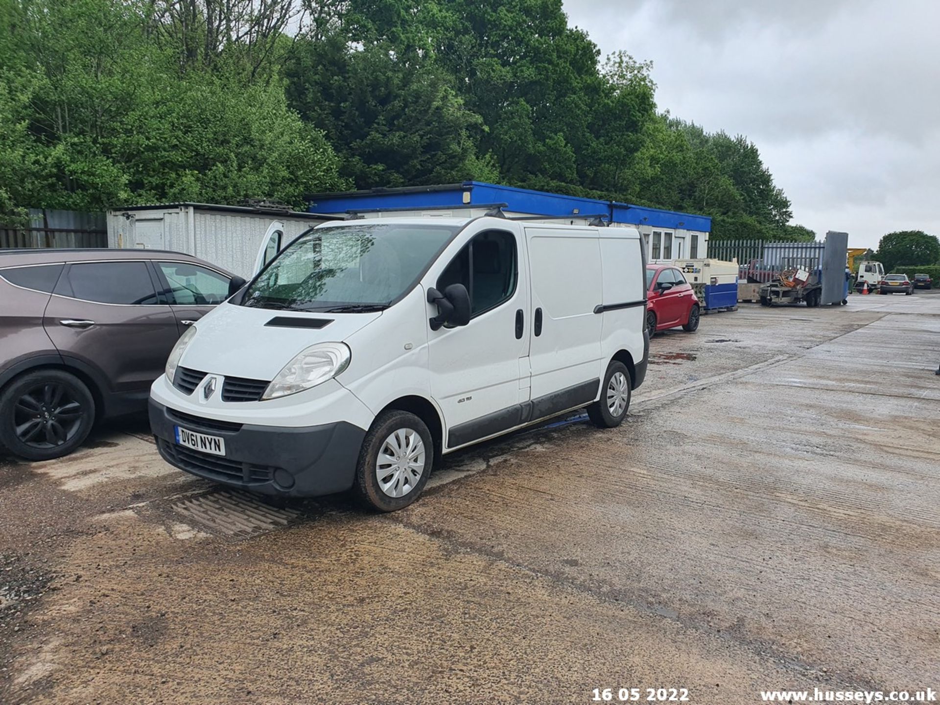 11/61 RENAULT TRAFIC SL27 DCI 115 - 1996cc Van (White) - Image 2 of 28